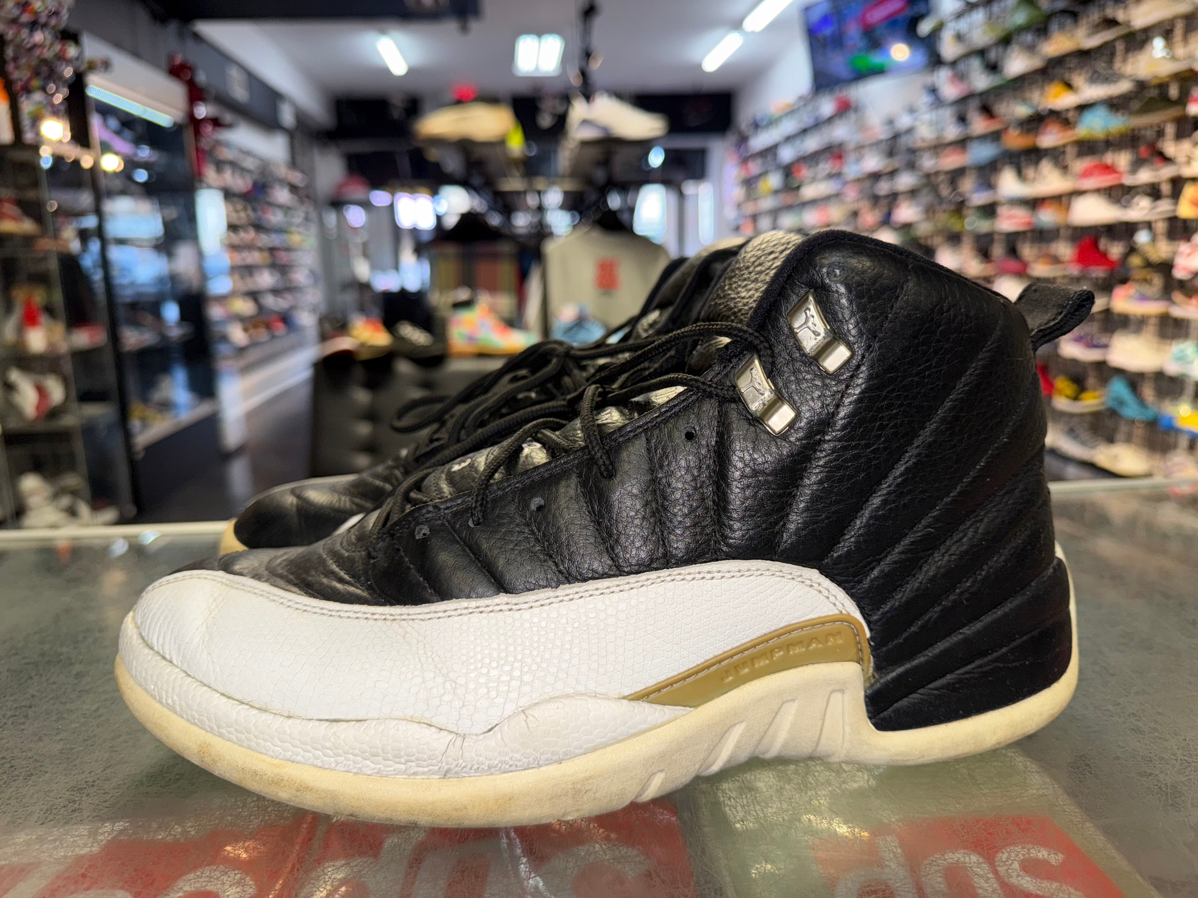 Size 11 AJ 12 "Playoffs" 2004 - NB