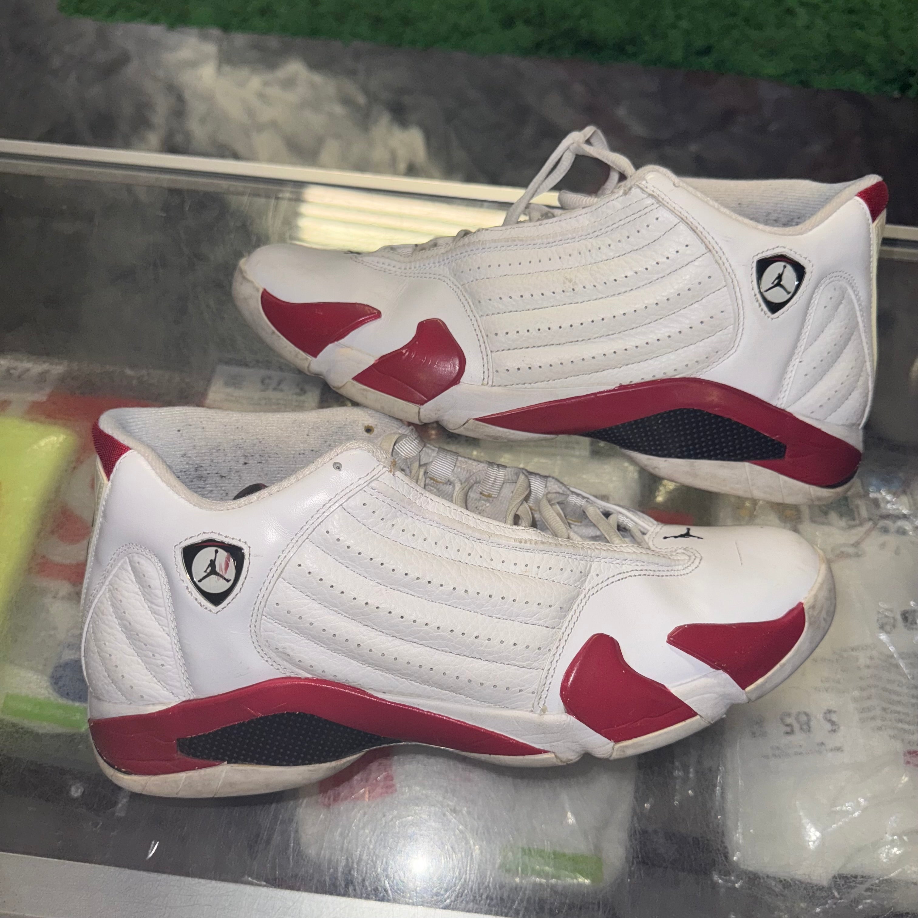 Size 12 AJ 14 "Candy Cane" 2012 - NB