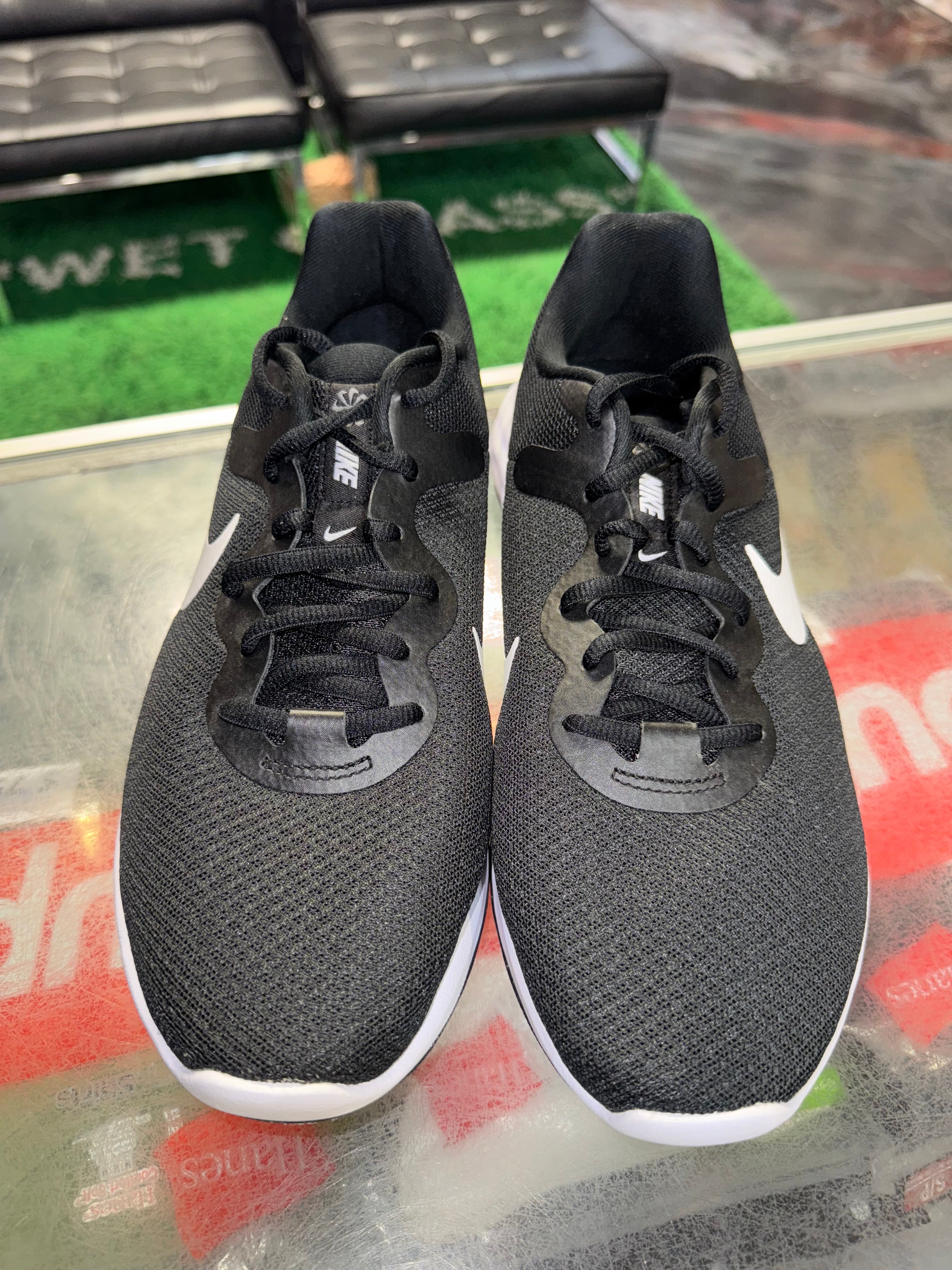 Size 10 Nike Revolution 6 "Black White" Brand New
