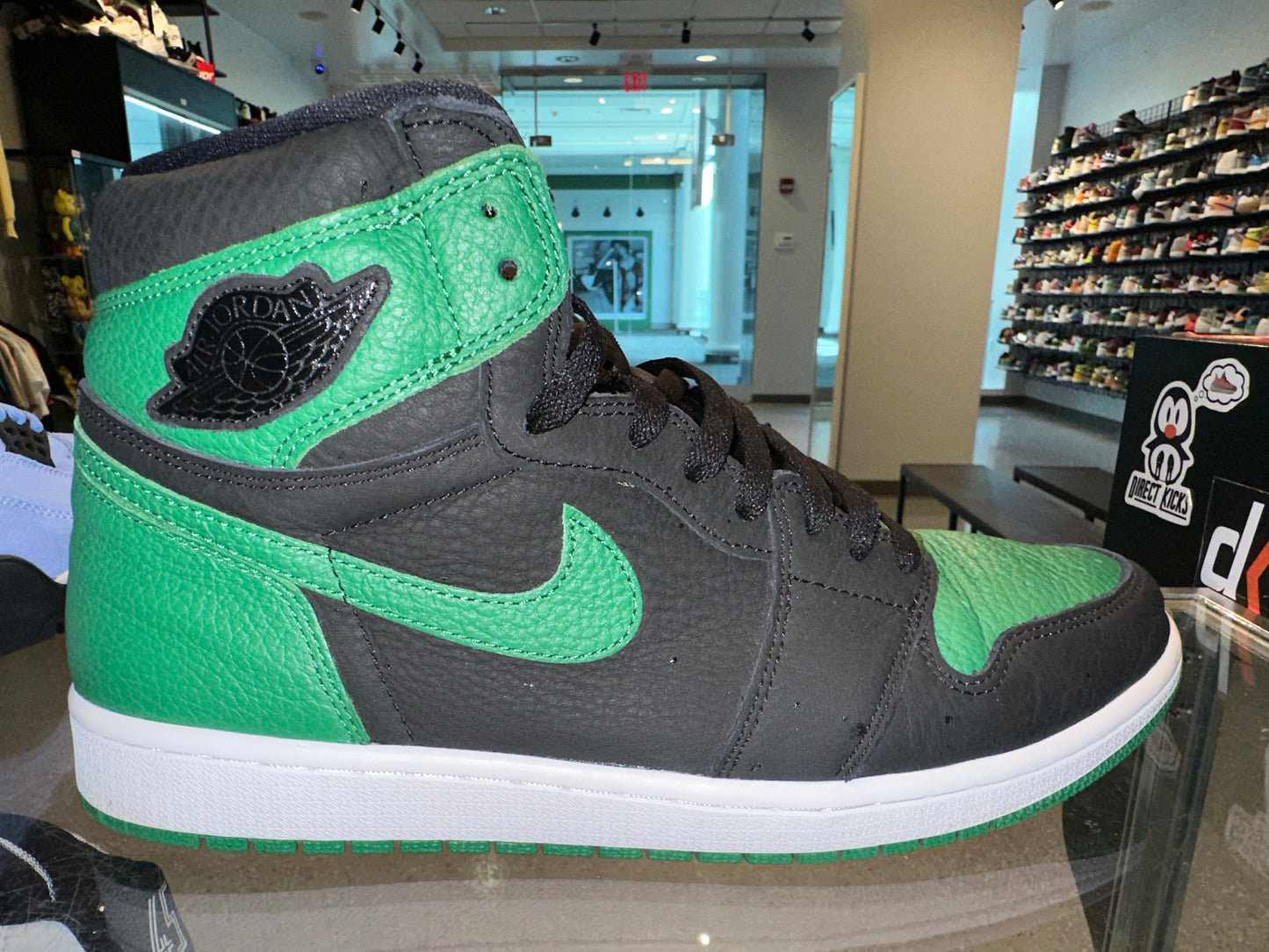 Size 11 Air Jordan 1 “Pine Green 2.0” (Mall)