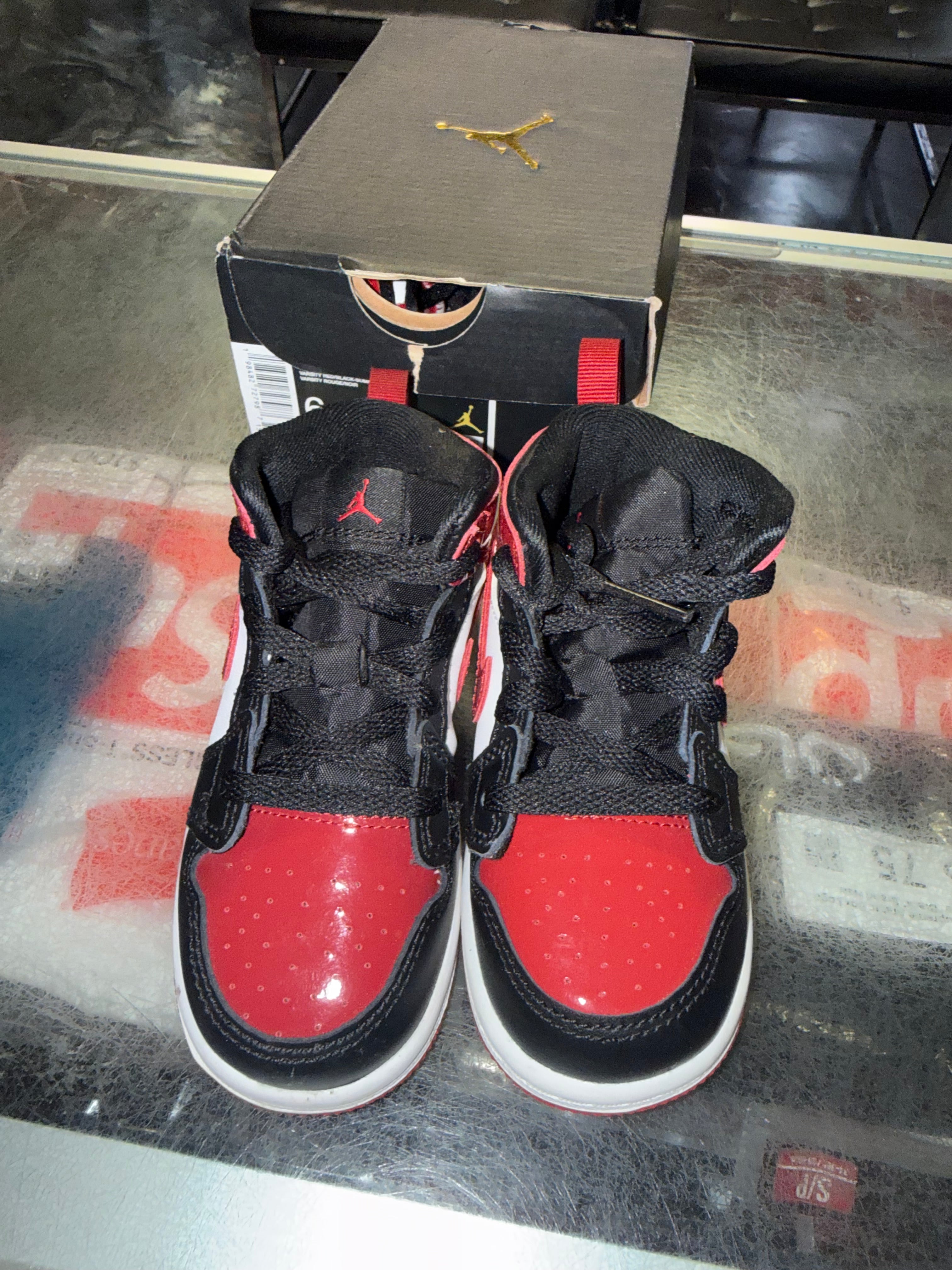 Size 7c Air Jordan 1 Mid "Red Patent" (TD)