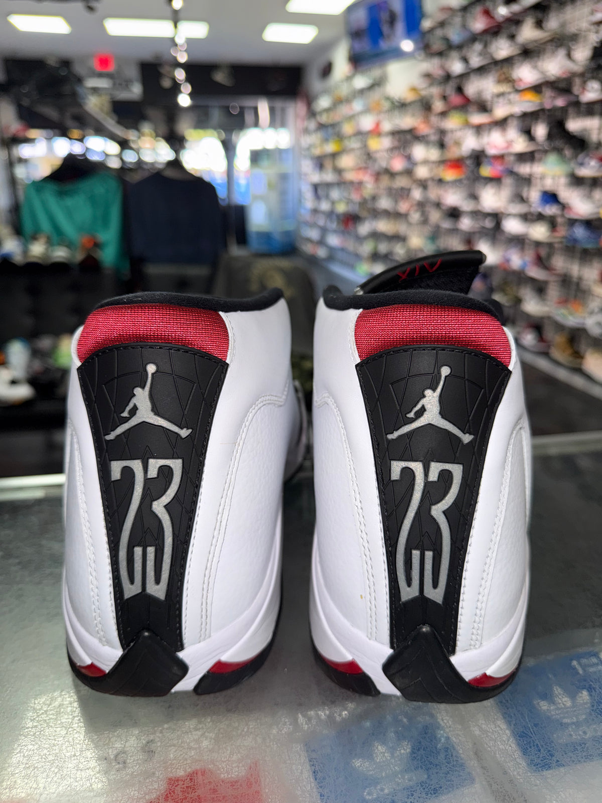 Air Jordan 14 Black Toe sneaker, pre-owned, size 15 – view 6