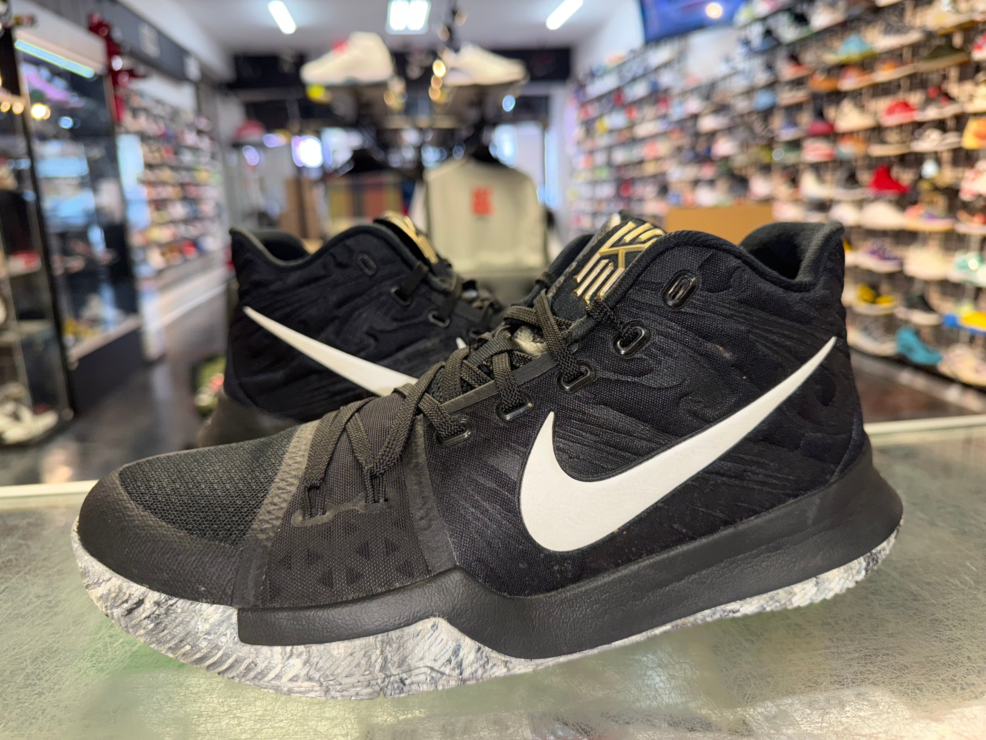 Size 9.5 Nike Kyrie 3 “BHM” 2017