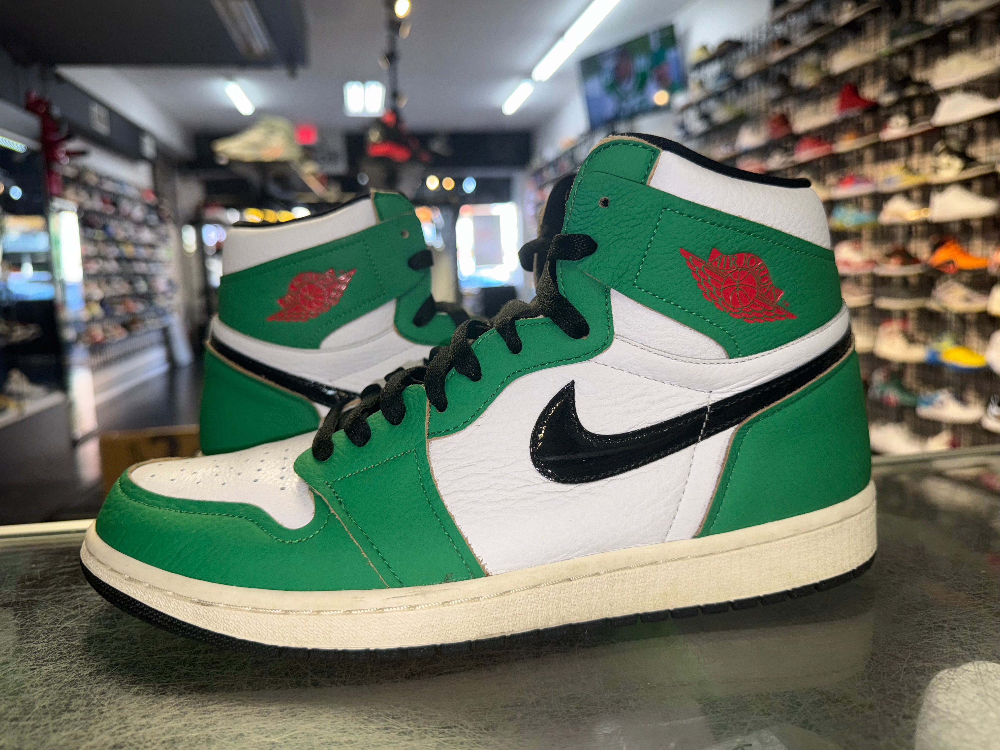 Size 10.5 (12W) Air Jordan 1 "Lucky Green"