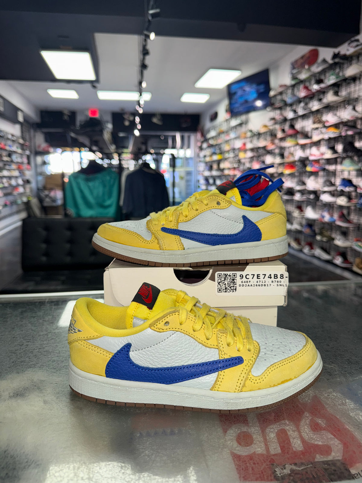 Air Jordan 1 Low Travis Scott Canary PS sneaker, pre-owned, size 1.5Y