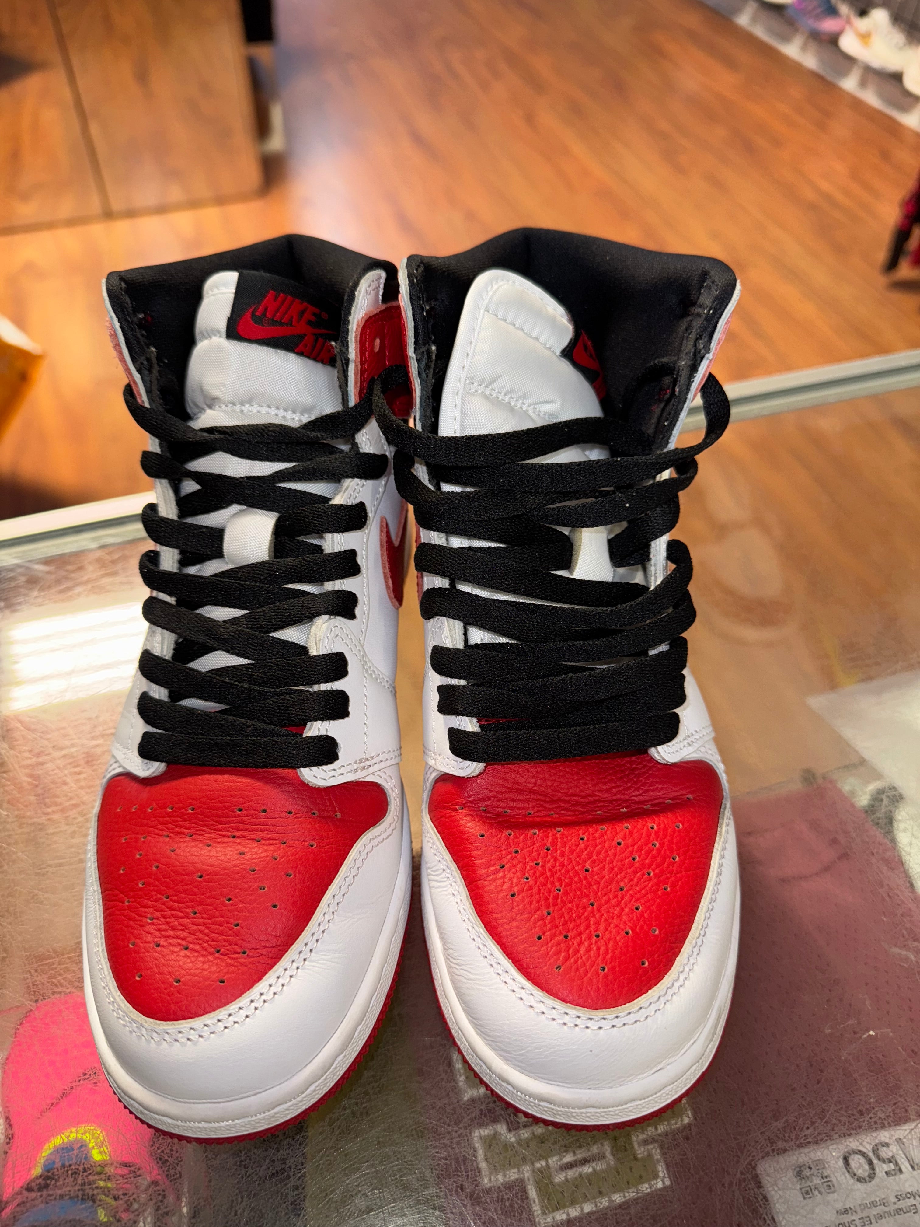 Size 7y Air Jordan 1 "Heritage"