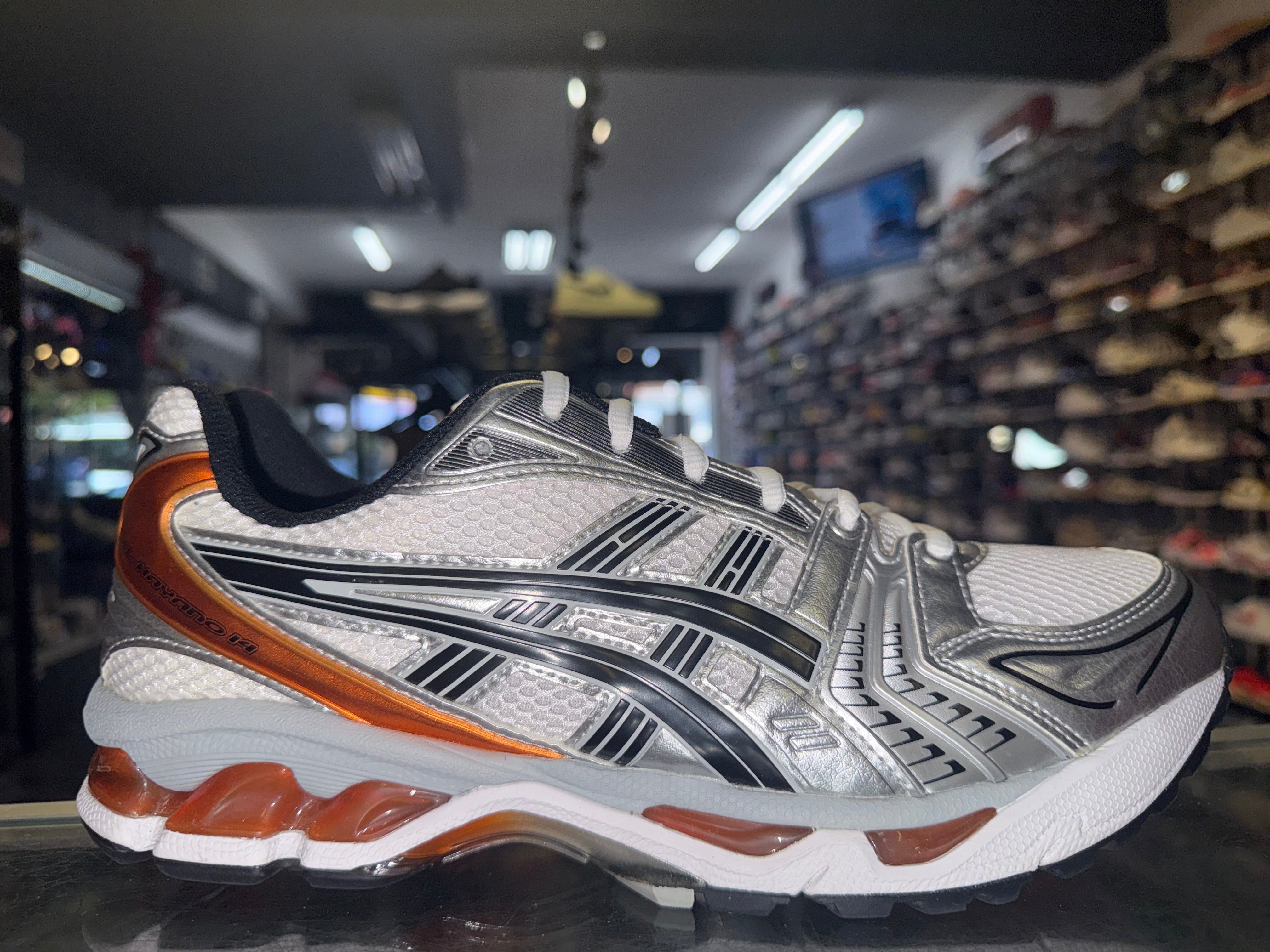 Size 10 Asics Gel-Kayano 14 