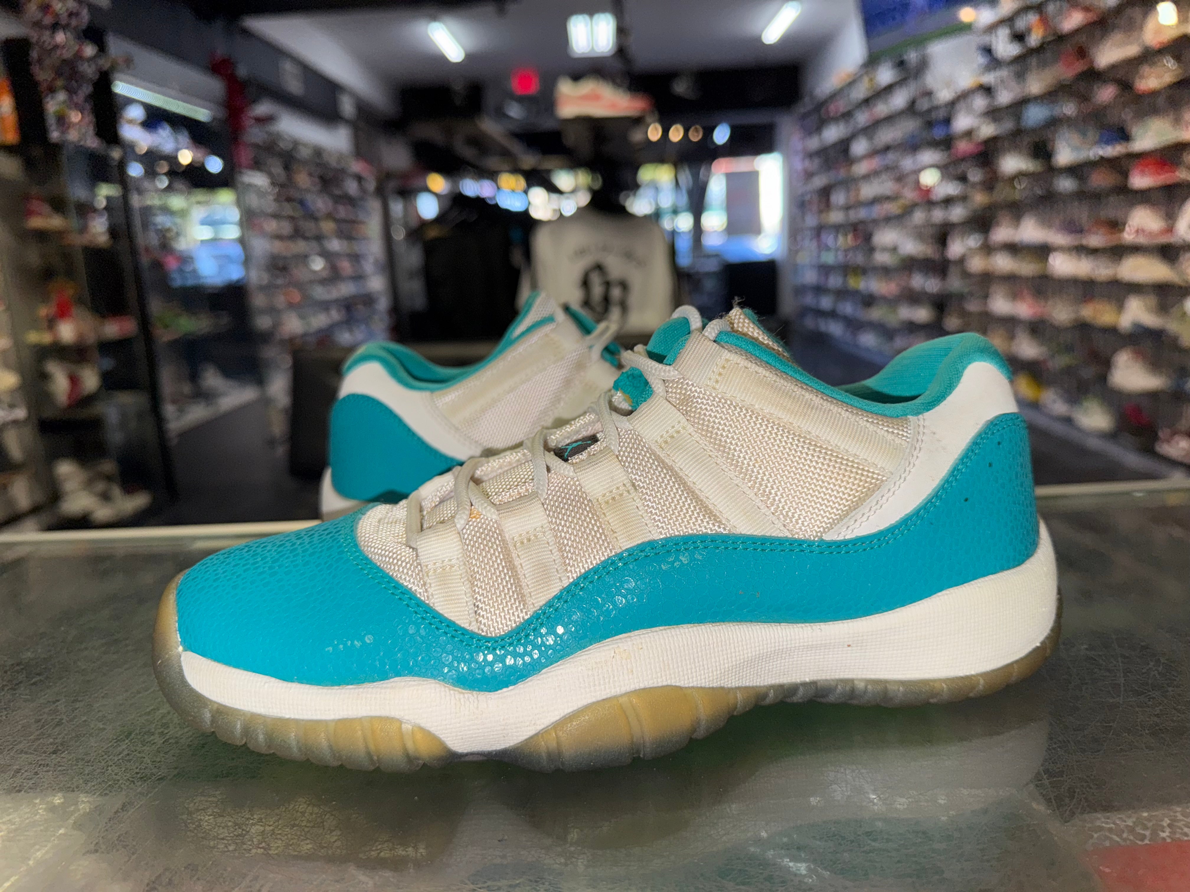 Size 6.5y Air Jordan 11 Low "Turquoise"