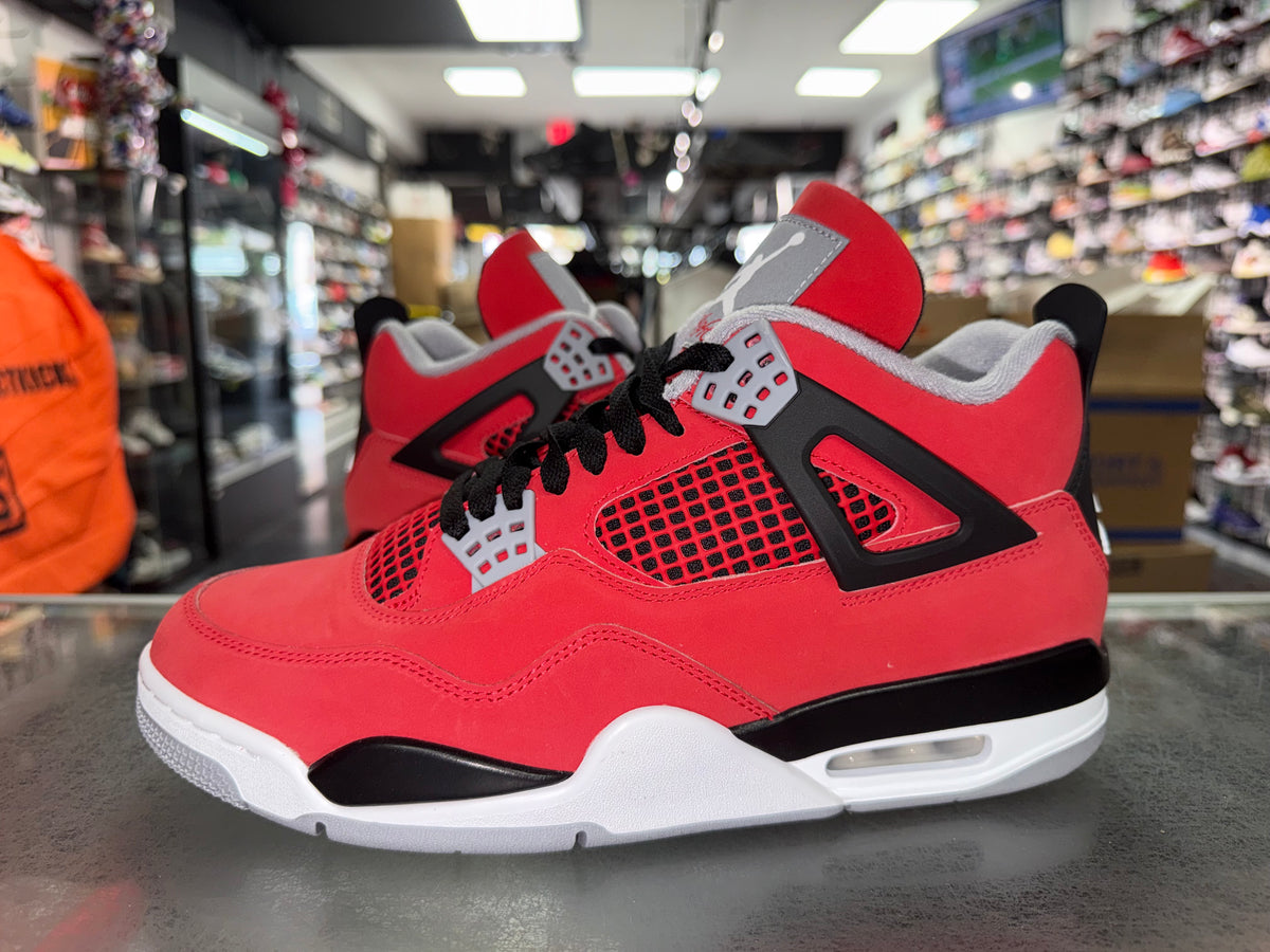 Air Jordan 4 Toro Bravo sneaker, pre-owned, size 10.5 – view 2