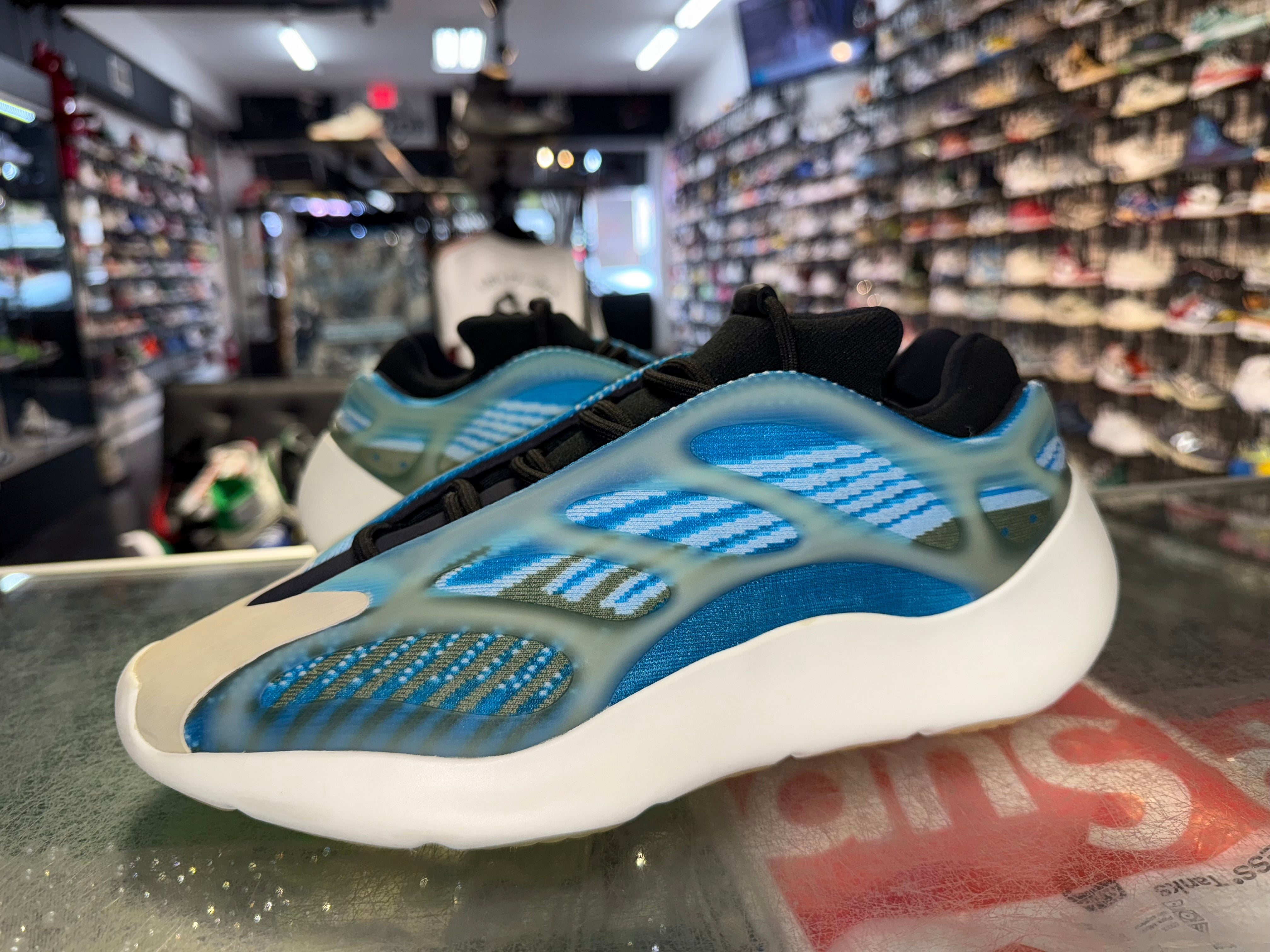 Size 10.5 Yeezy 700 V3 "Arzareth"