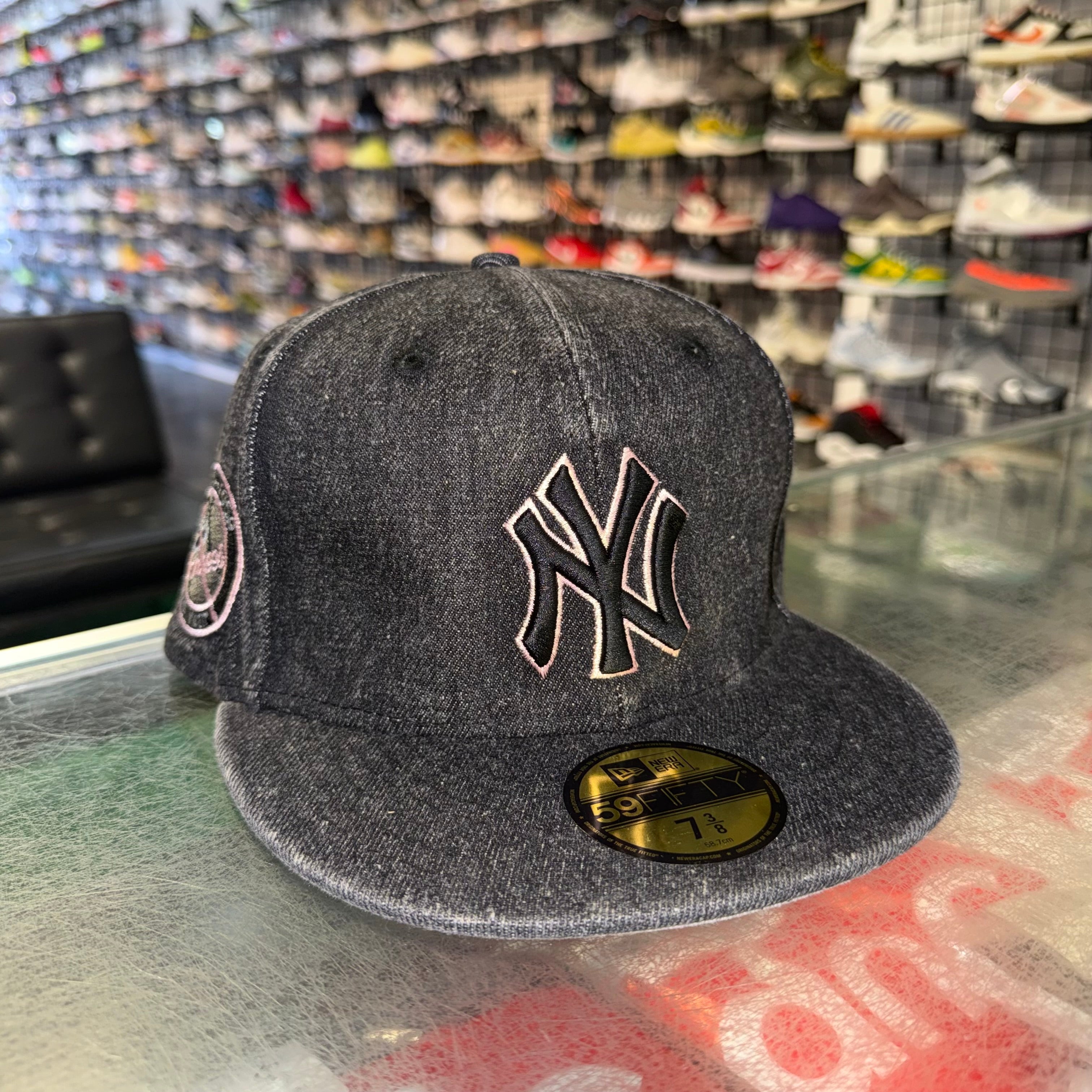 Size 7 3/8 New Era Fitted Hat “Yankees Denim” Brand New