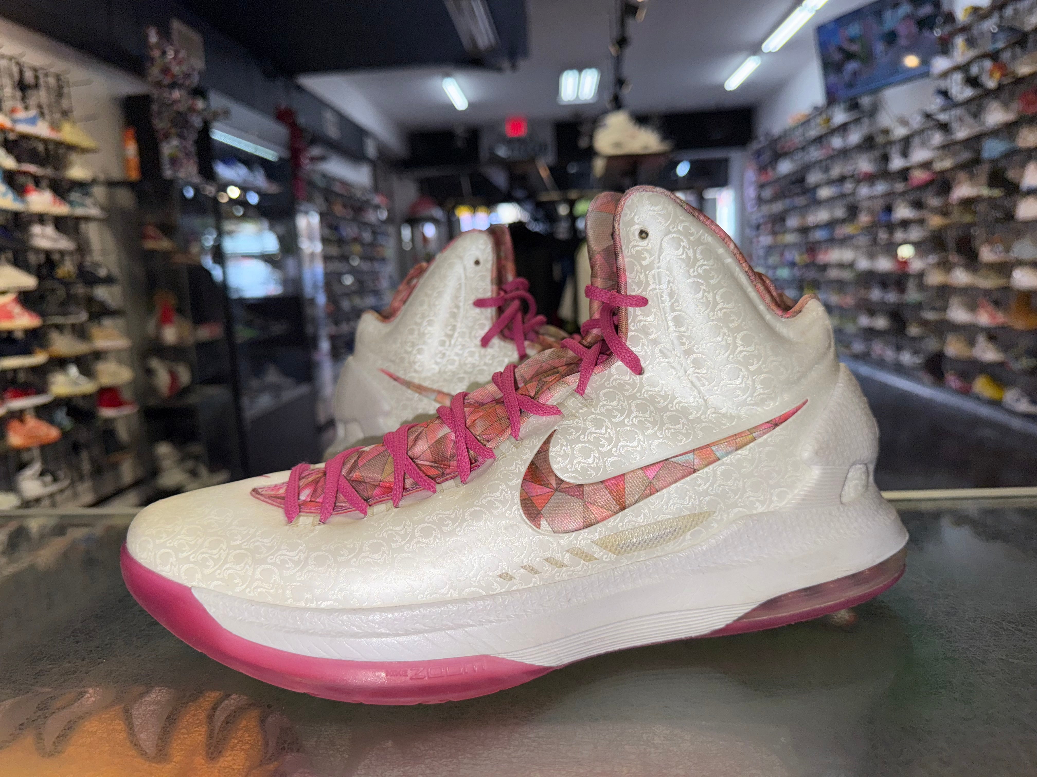 Size 12 KD 5 "Aunt Pearl"