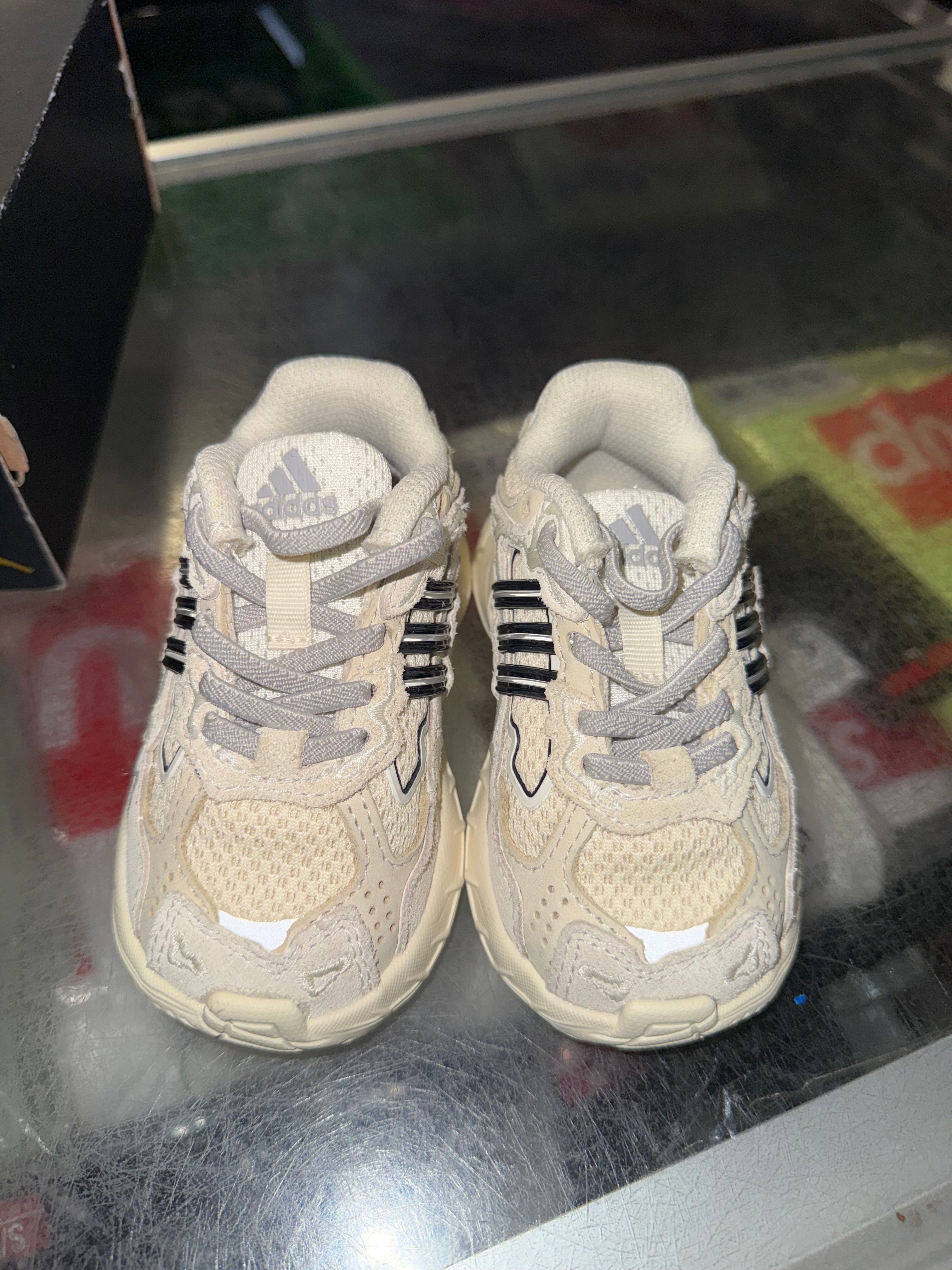 Size 5c Adidas Response CL Bad Bunny "White" (TD) Brand New