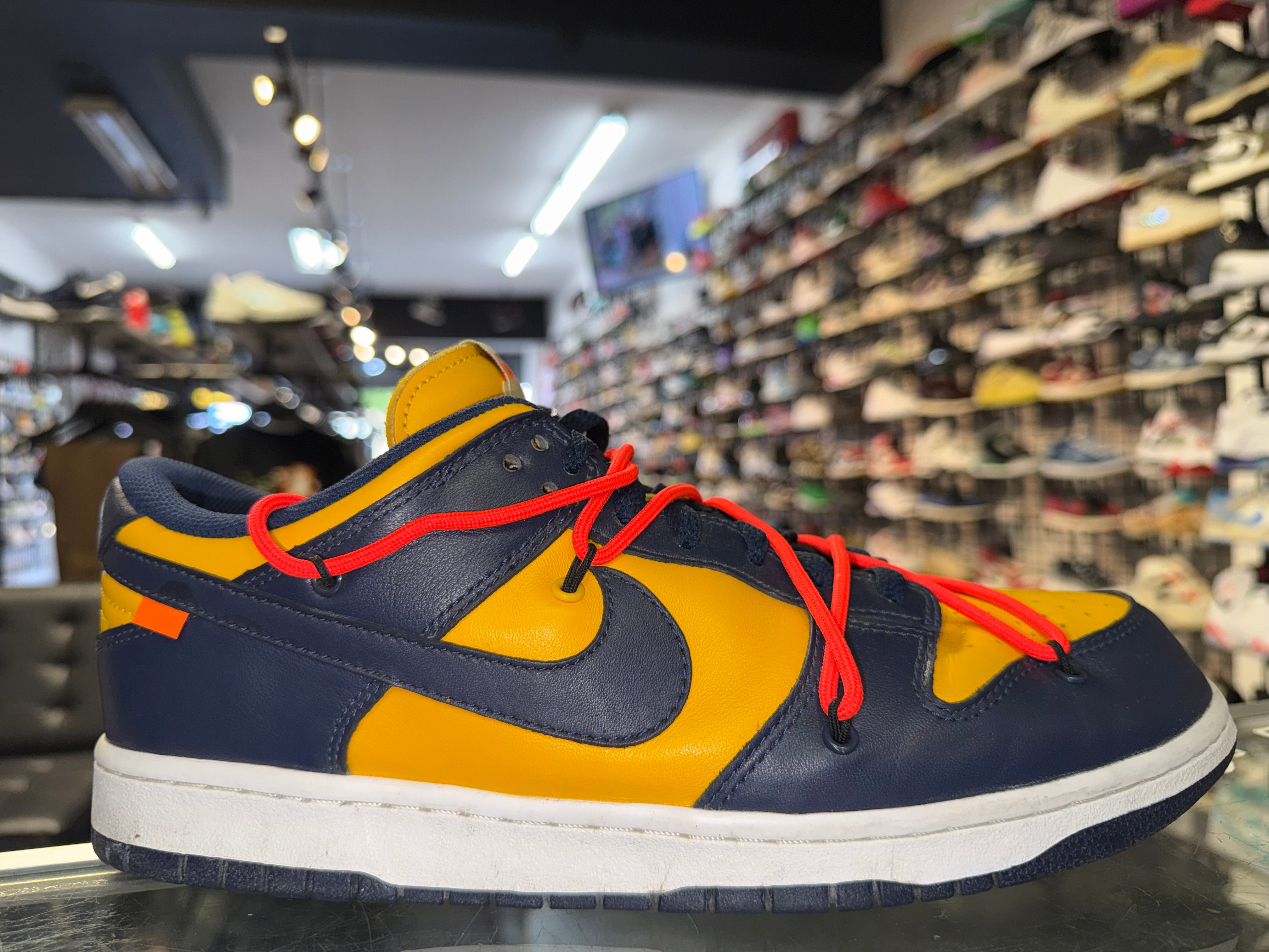 Size 11 Dunk Low Off-White "University Gold"