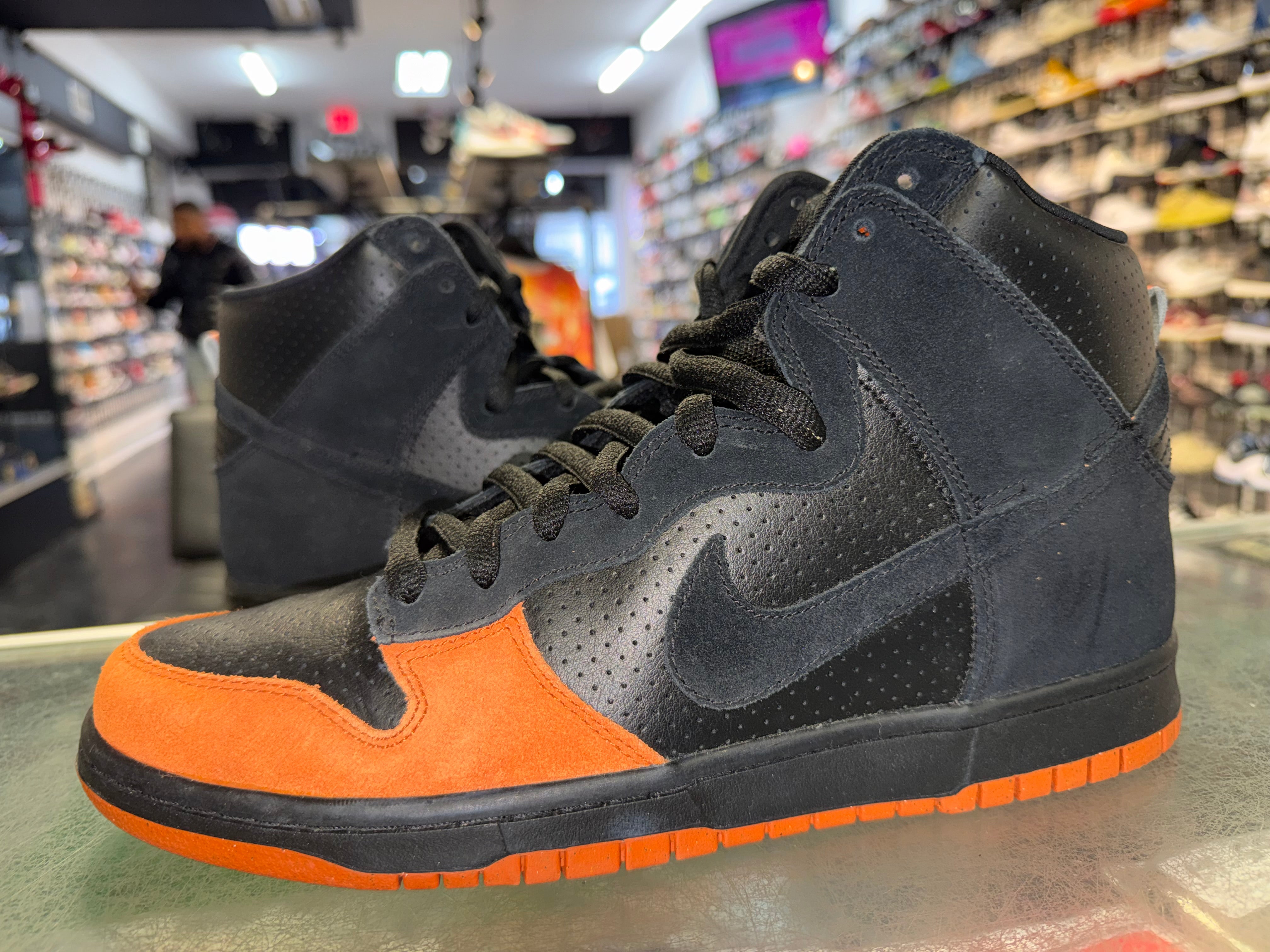 Size 10 Dunk High SB "Black Solar Orange"
