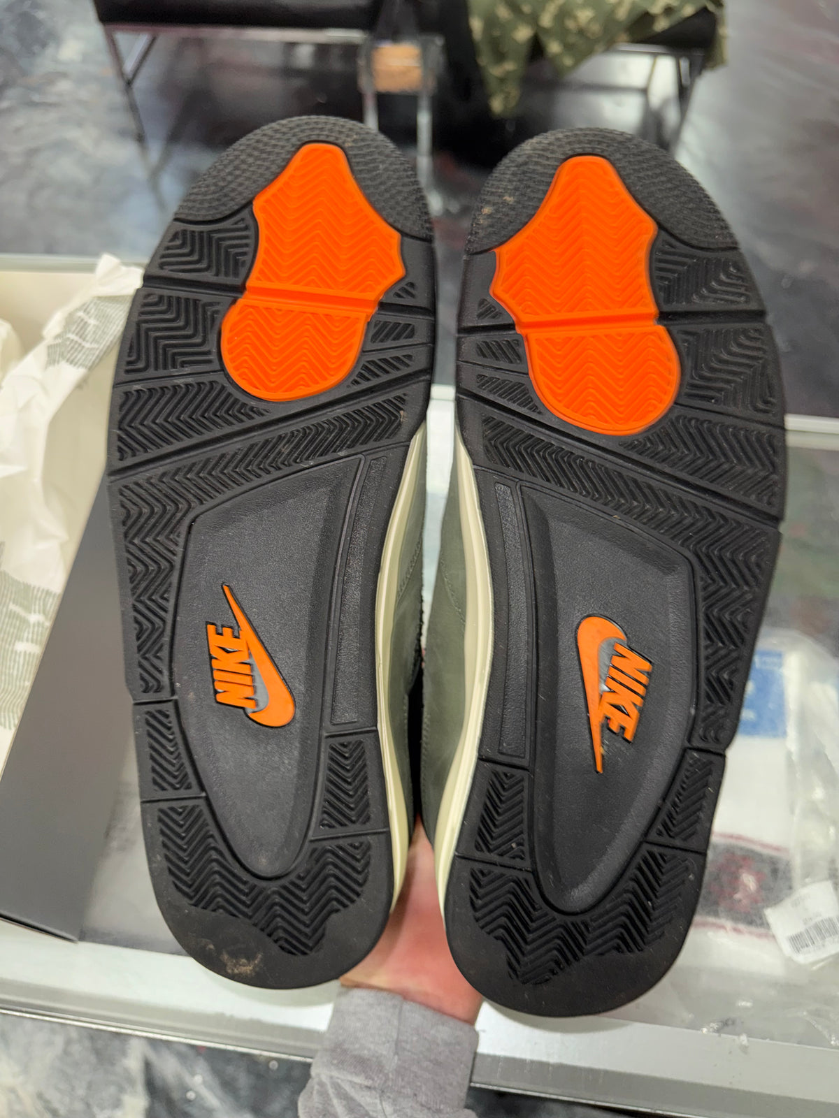 Air Jordan 4 Undefeated sneaker, pre-owned, size 12 – view 7