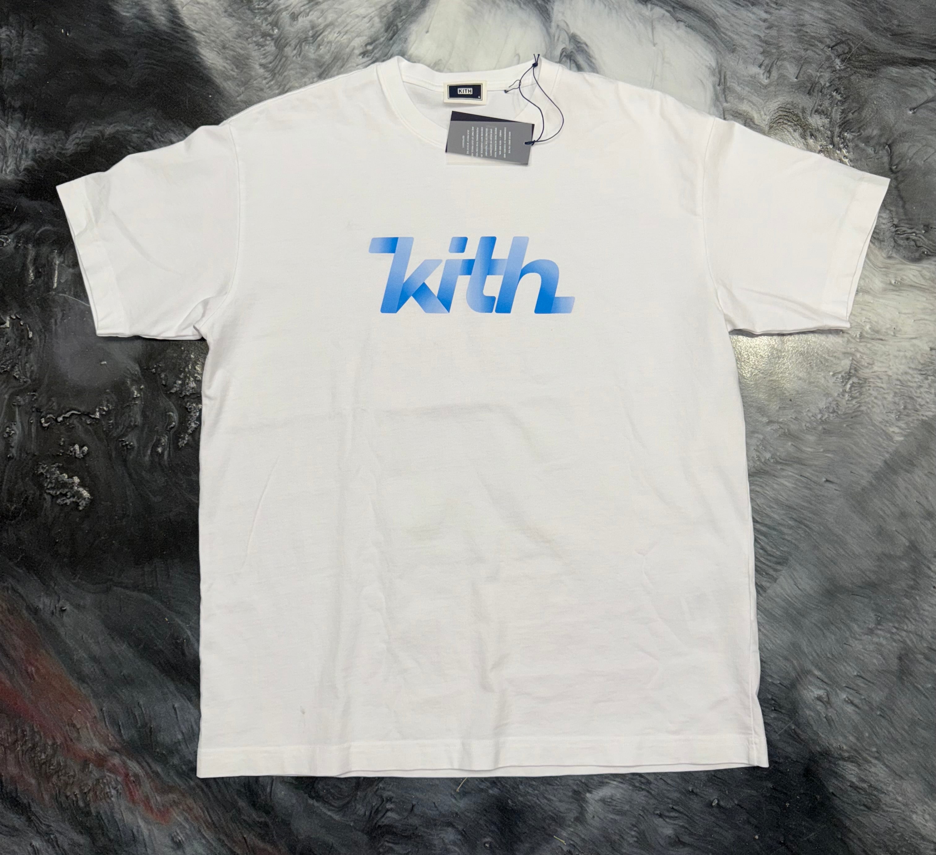 Size M Kith Classic Gradient Tee “White/Blue” Brand New