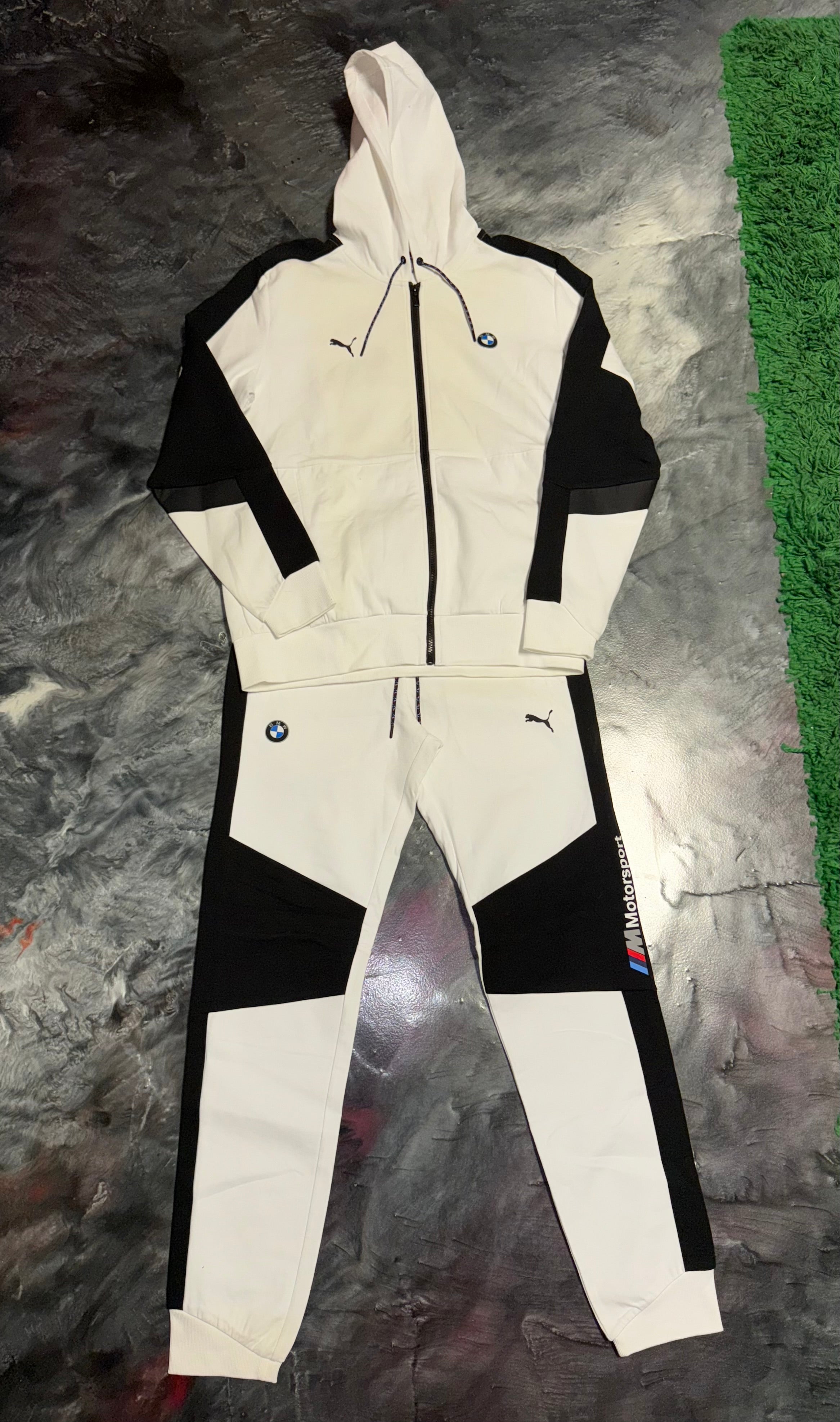 Medium Puma BMW Suit White Worn 1x