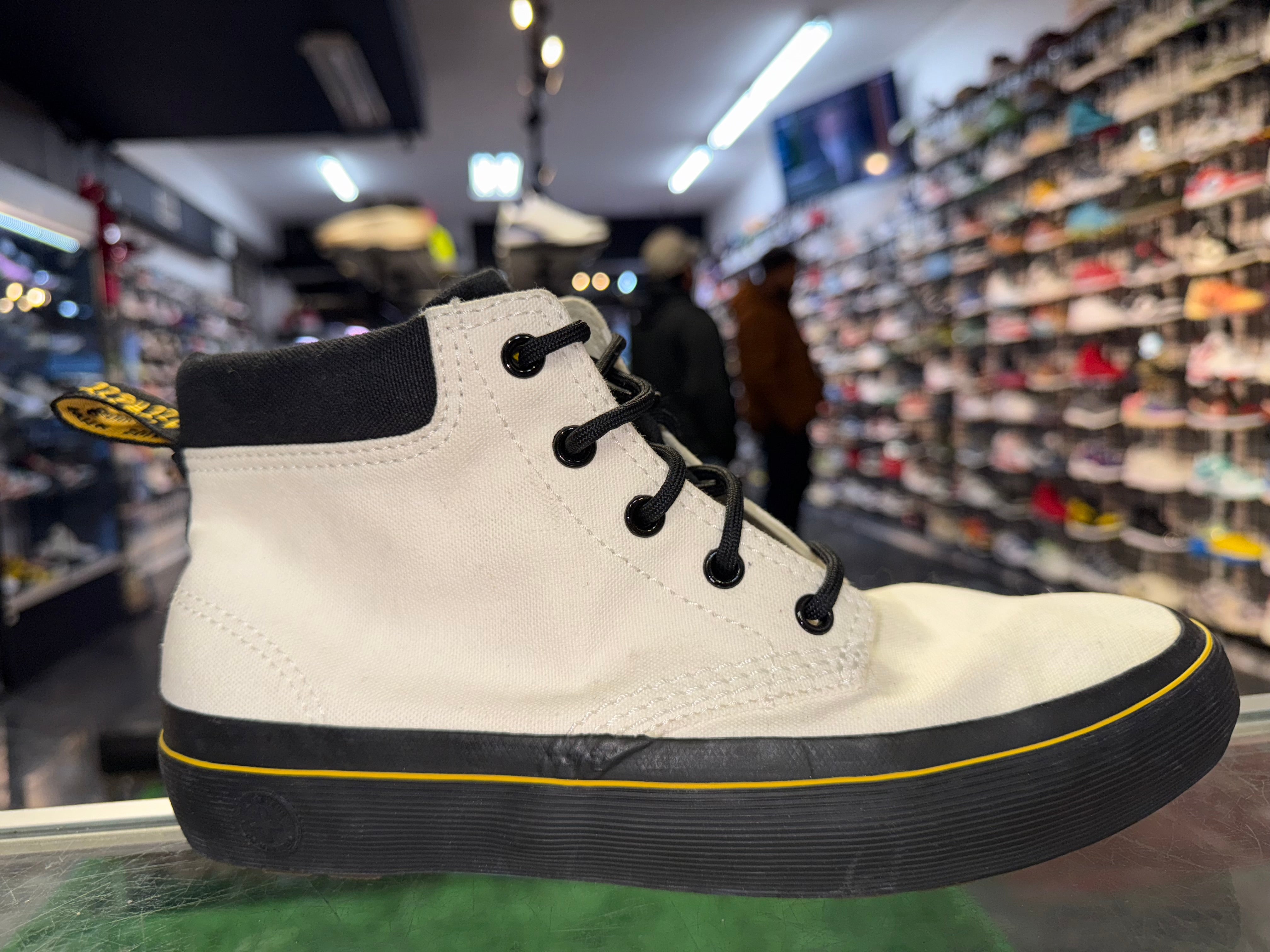 Size 8 Dr Marten Mid - NB