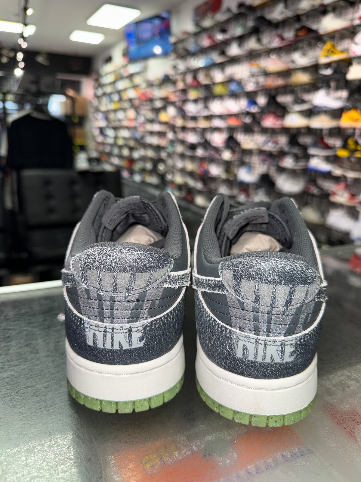 Nike Dunk Low Halloween 2022 sneaker, new, size 10 – view 3