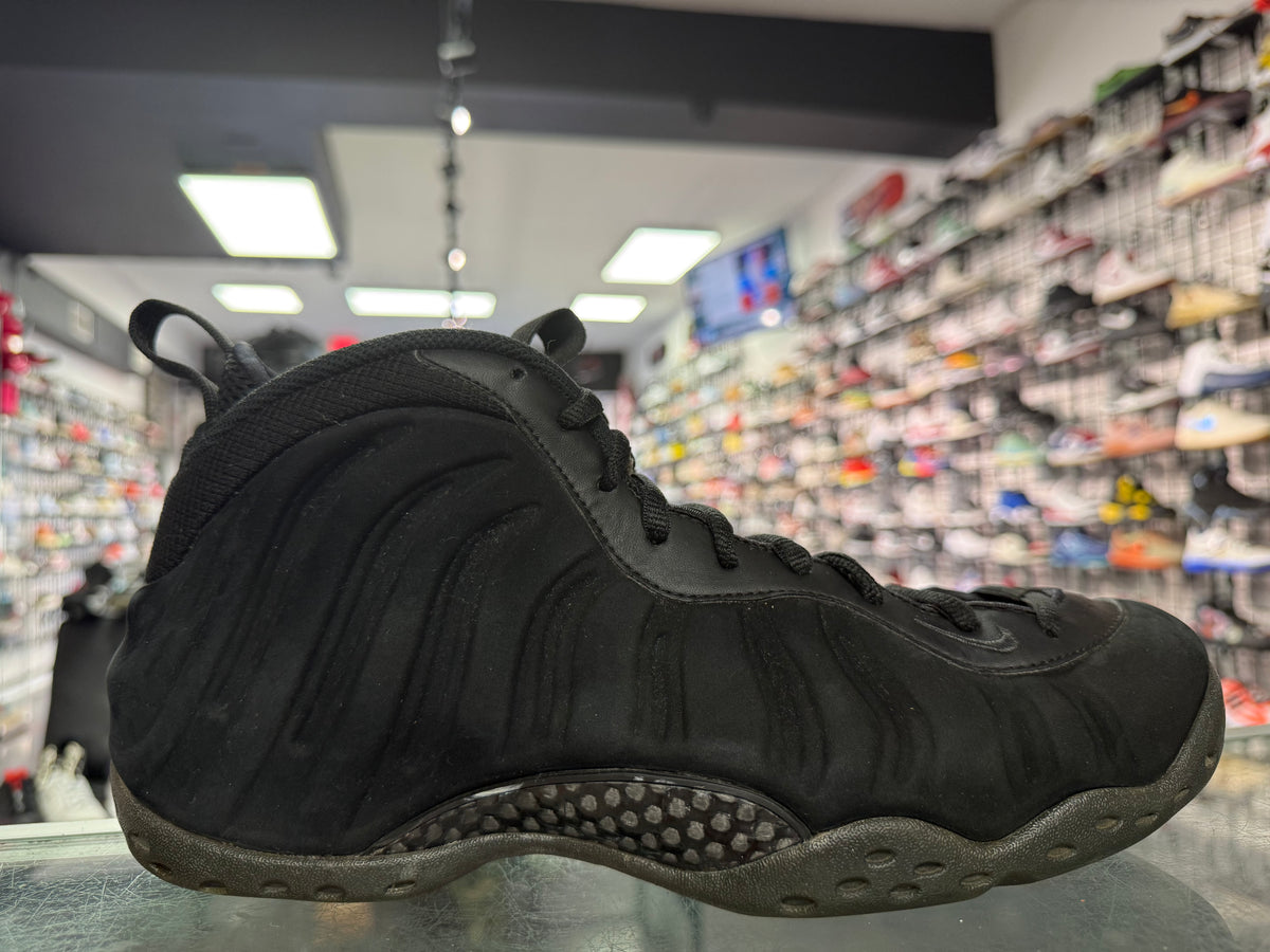 Nike Foamposite One Triple Black Suede sneaker, pre-owned, size 11