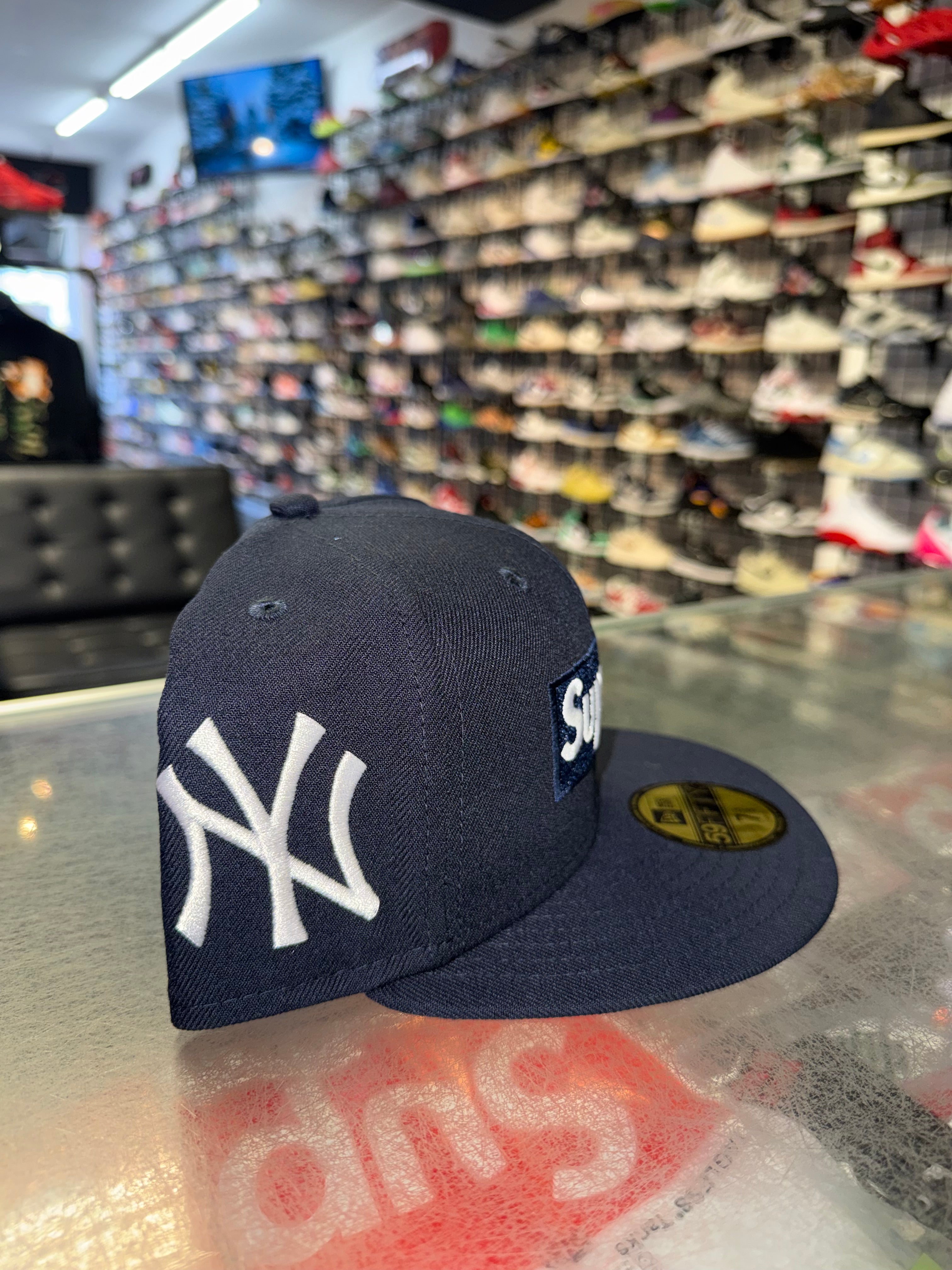 Size 7 5/8 Supreme New Era MLB Fitted Hat “NY Yankees” Brand New