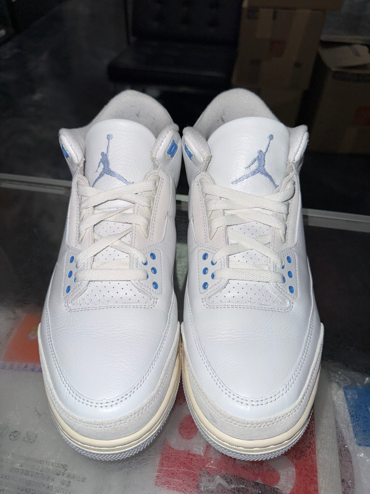 Air Jordan 3 Lucky Shorts sneaker, pre-owned, size 10.5 – view 5