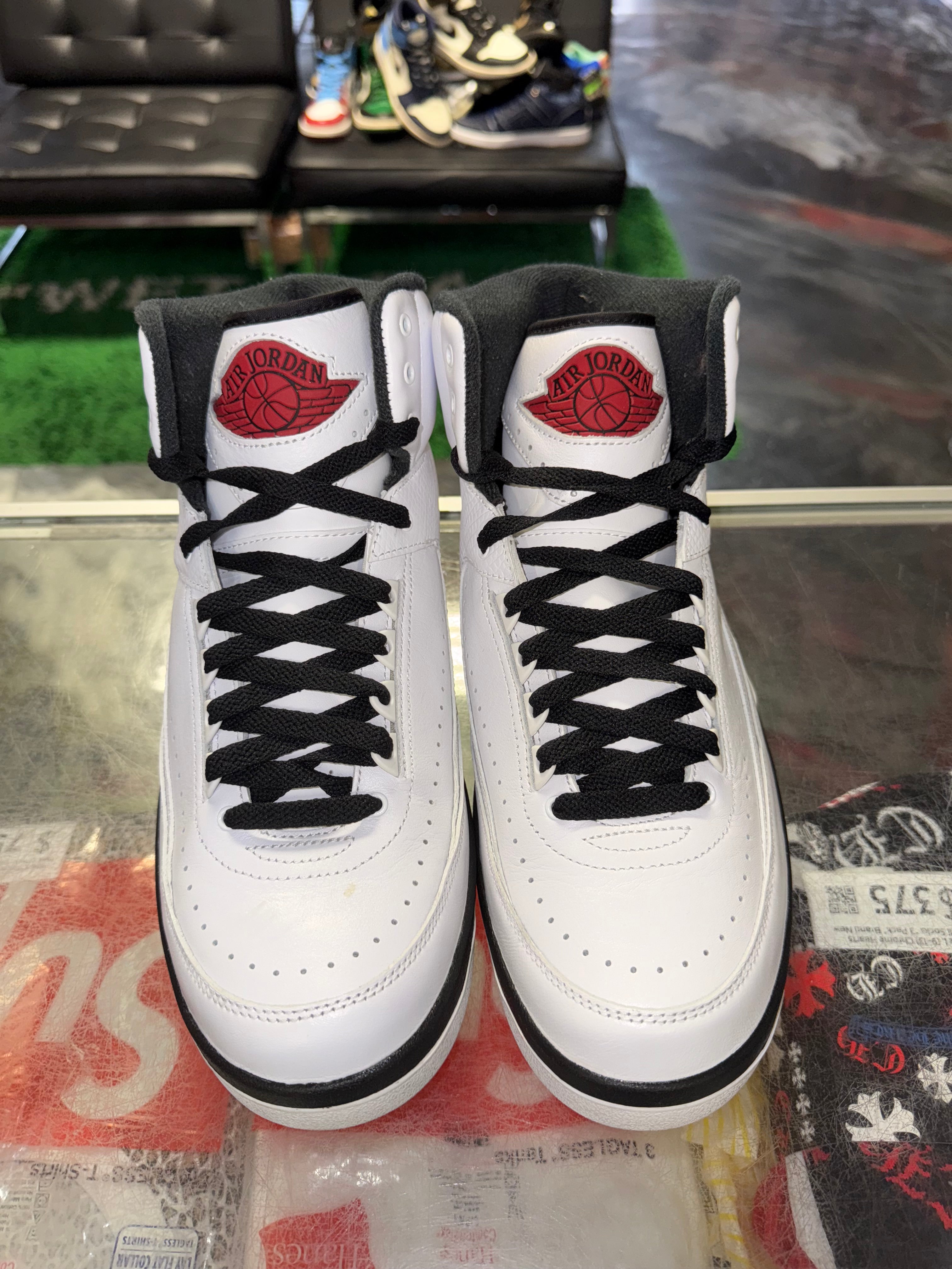 Size 11 Air Jordan 2 "Chicago"