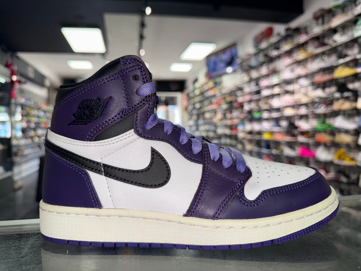 Size 5y Air Jordan 1 “Court Purple 2.0”