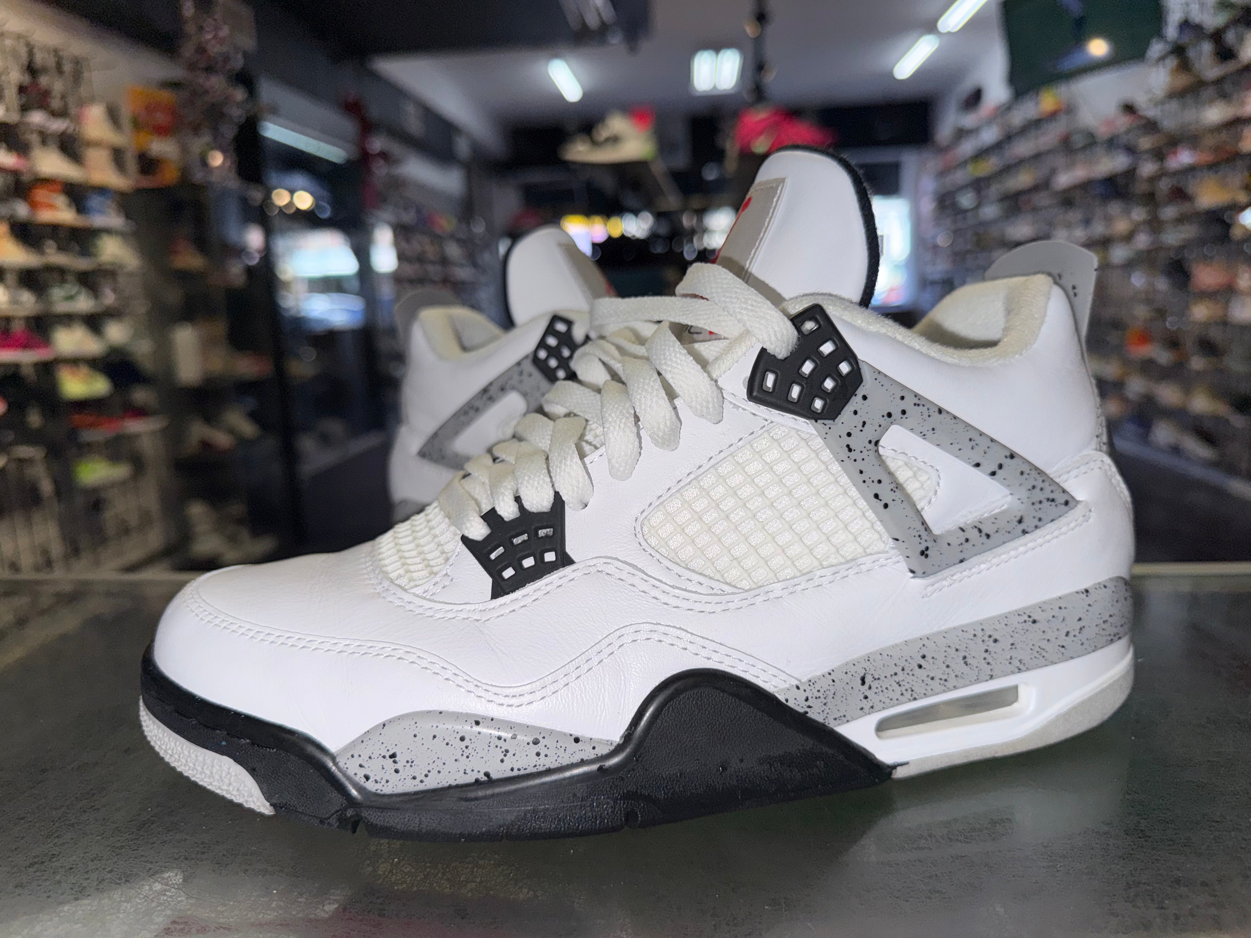 Size 9 Air Jordan 4 "White Cement" 2016