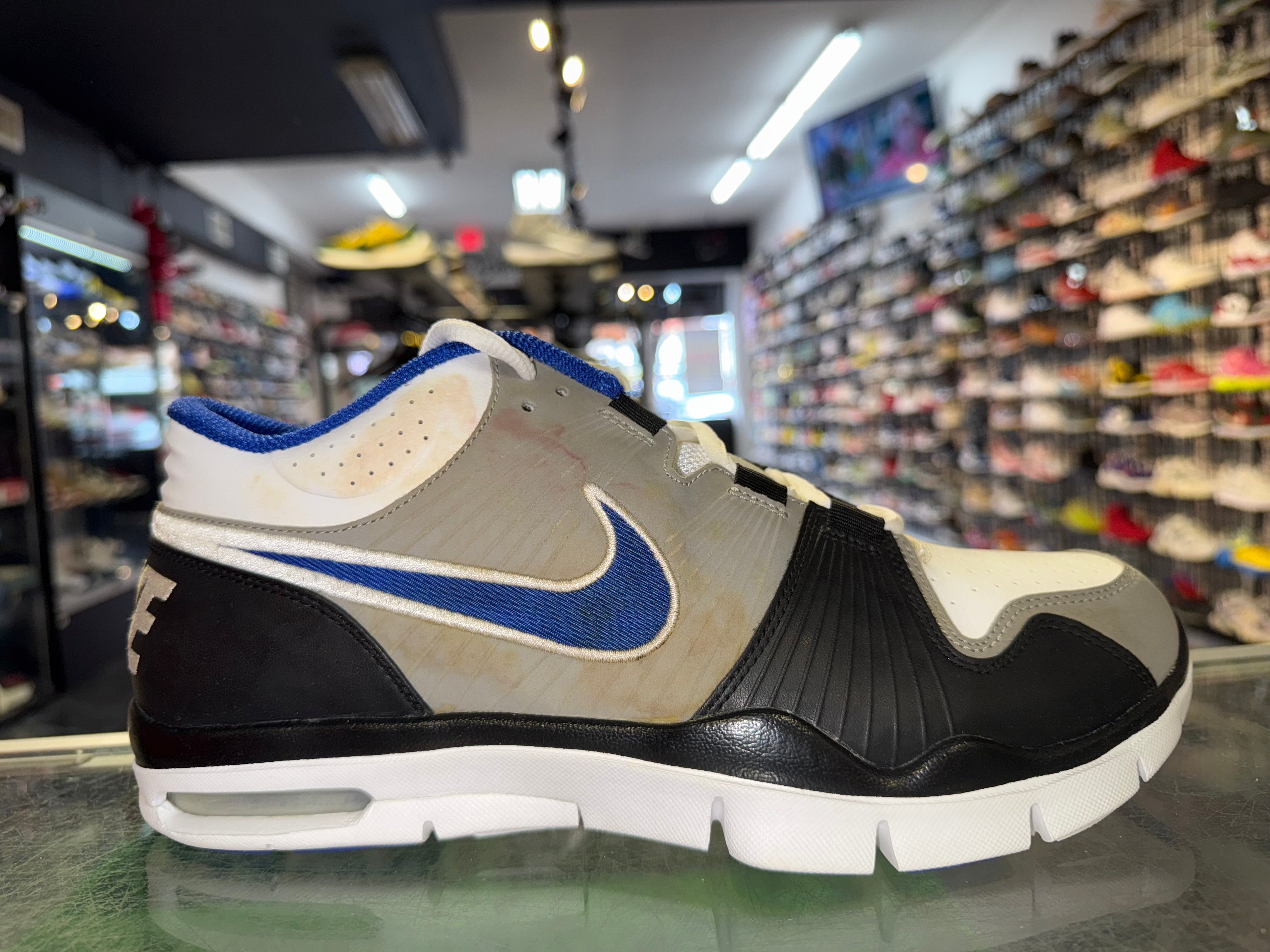 Size 10.5 Nike Trainer 1 NEW - R