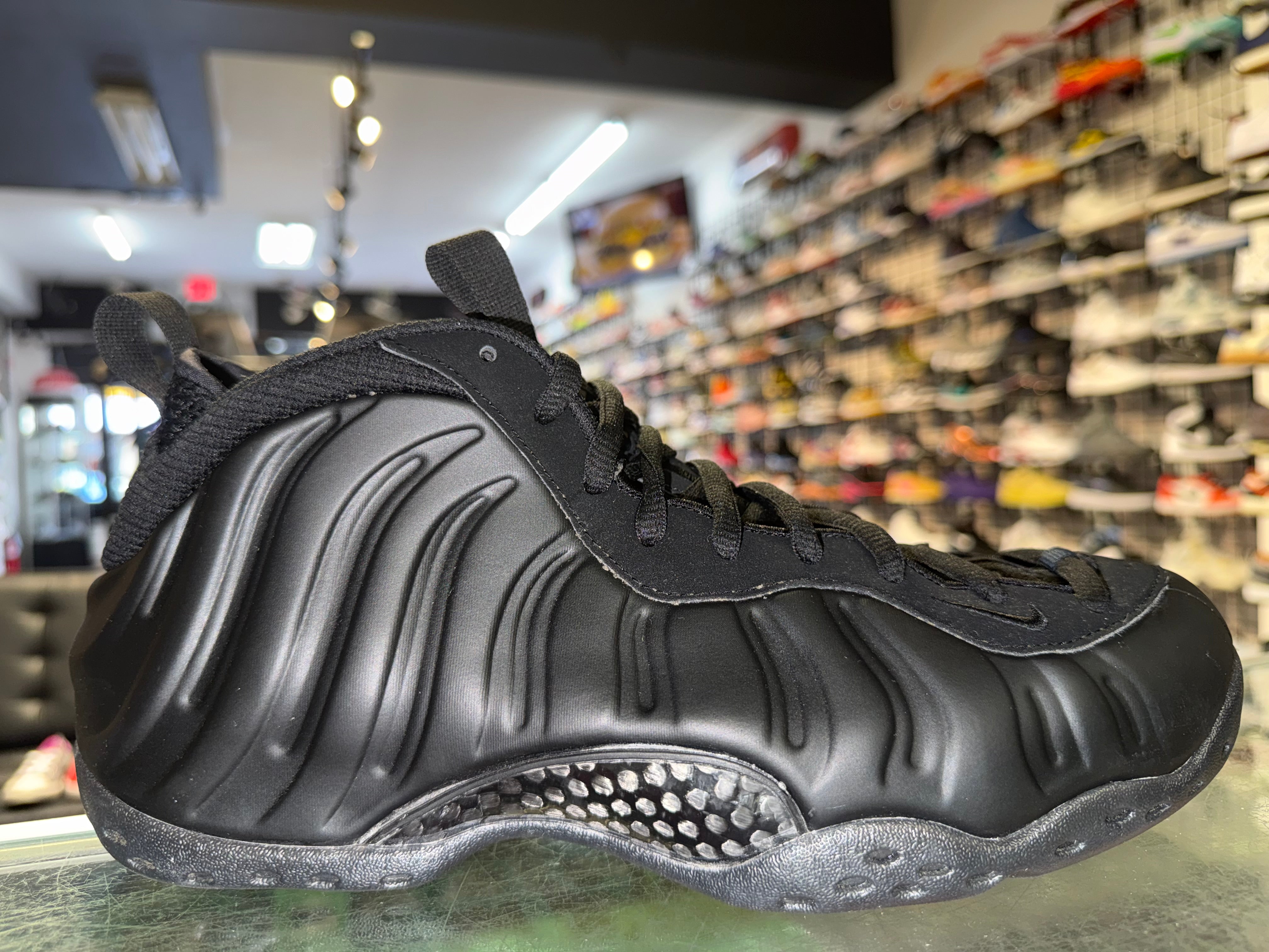 Size 9.5 Foamposite One "Anthracite" 2023