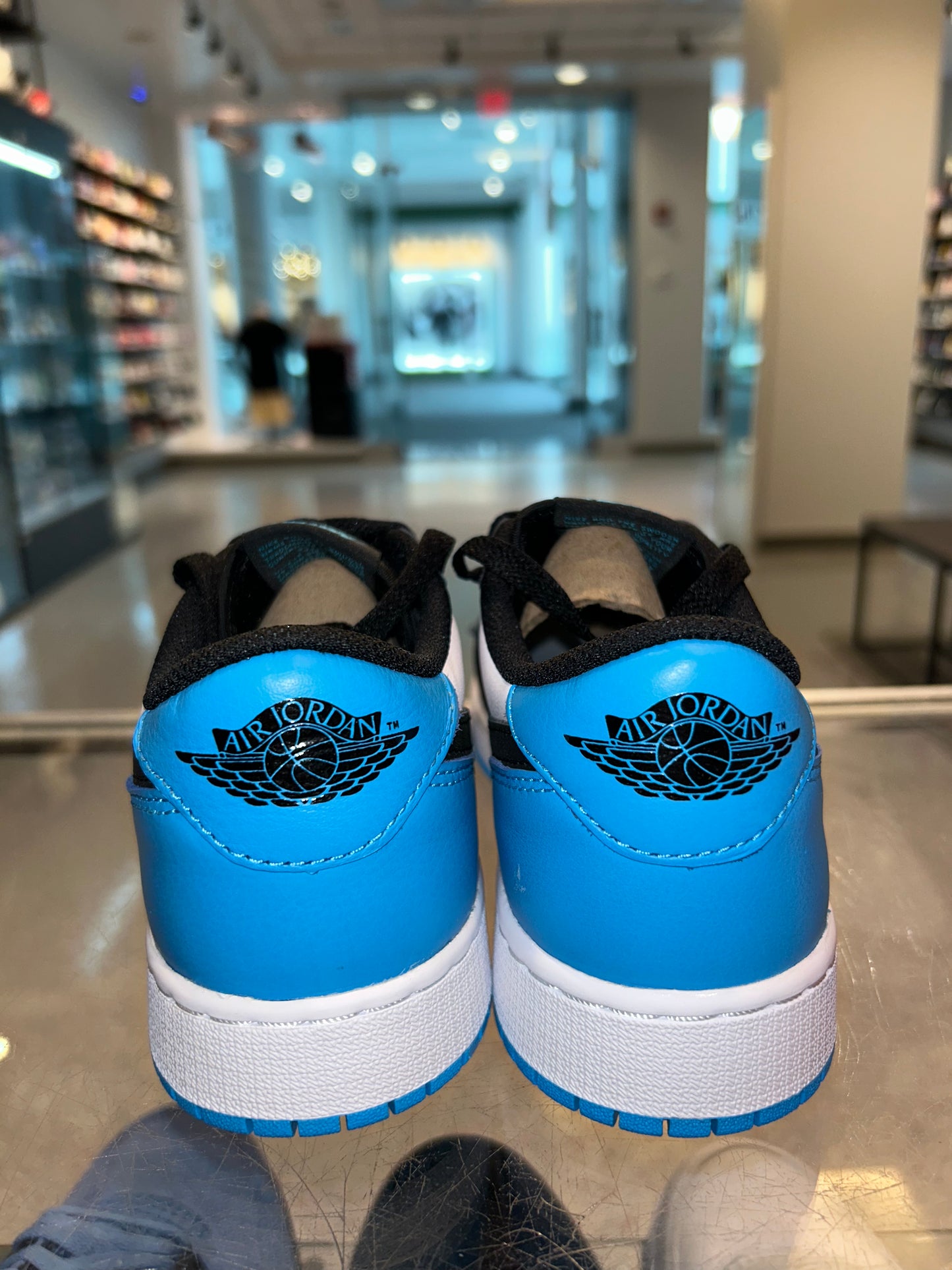 Size 7y Air Jordan 1 Low “Powder Blue” Brand New (Mall)
