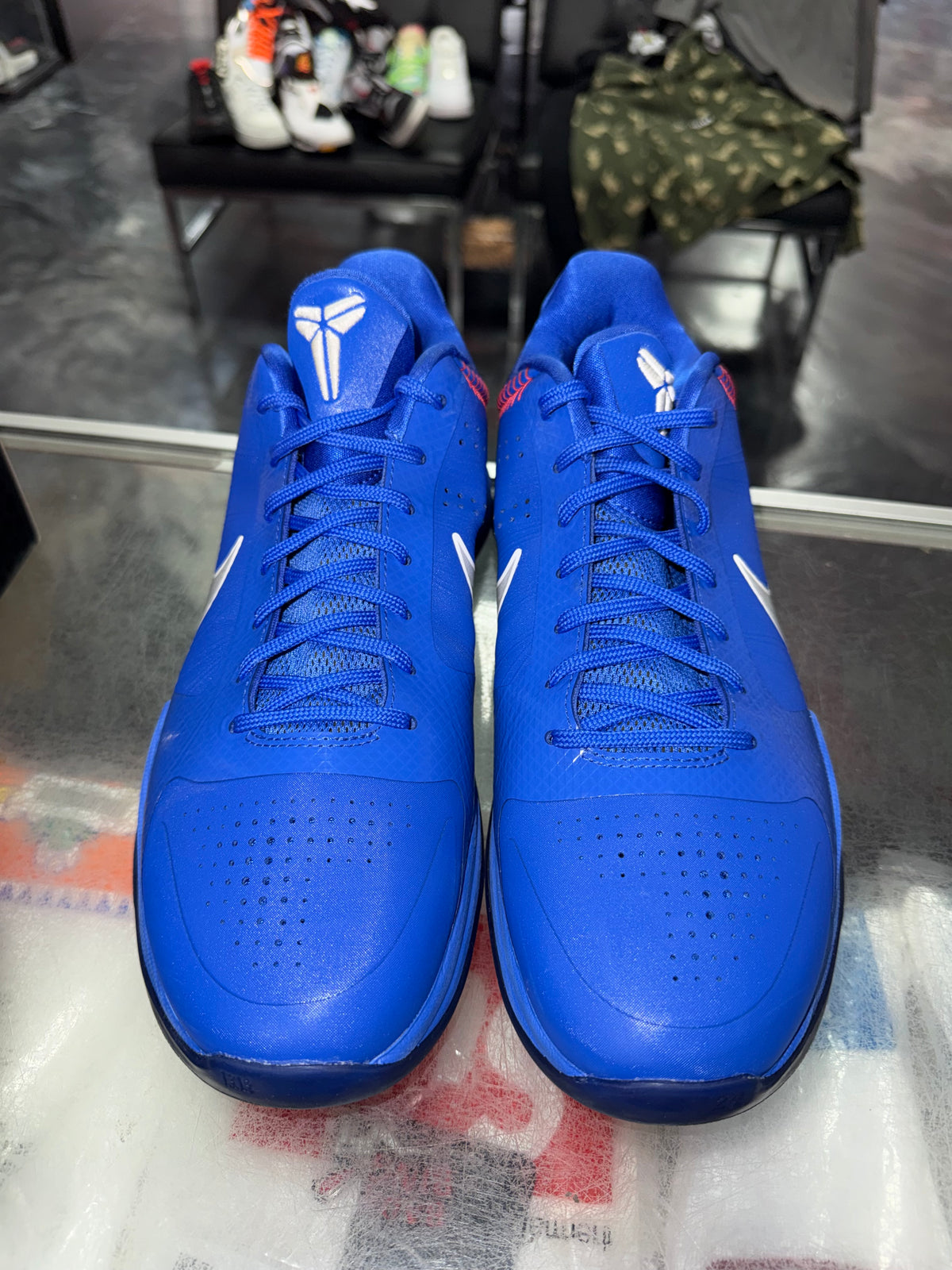 Nike Kobe 5 Protro Dodgers sneaker, pre-owned, size 10 – view 5