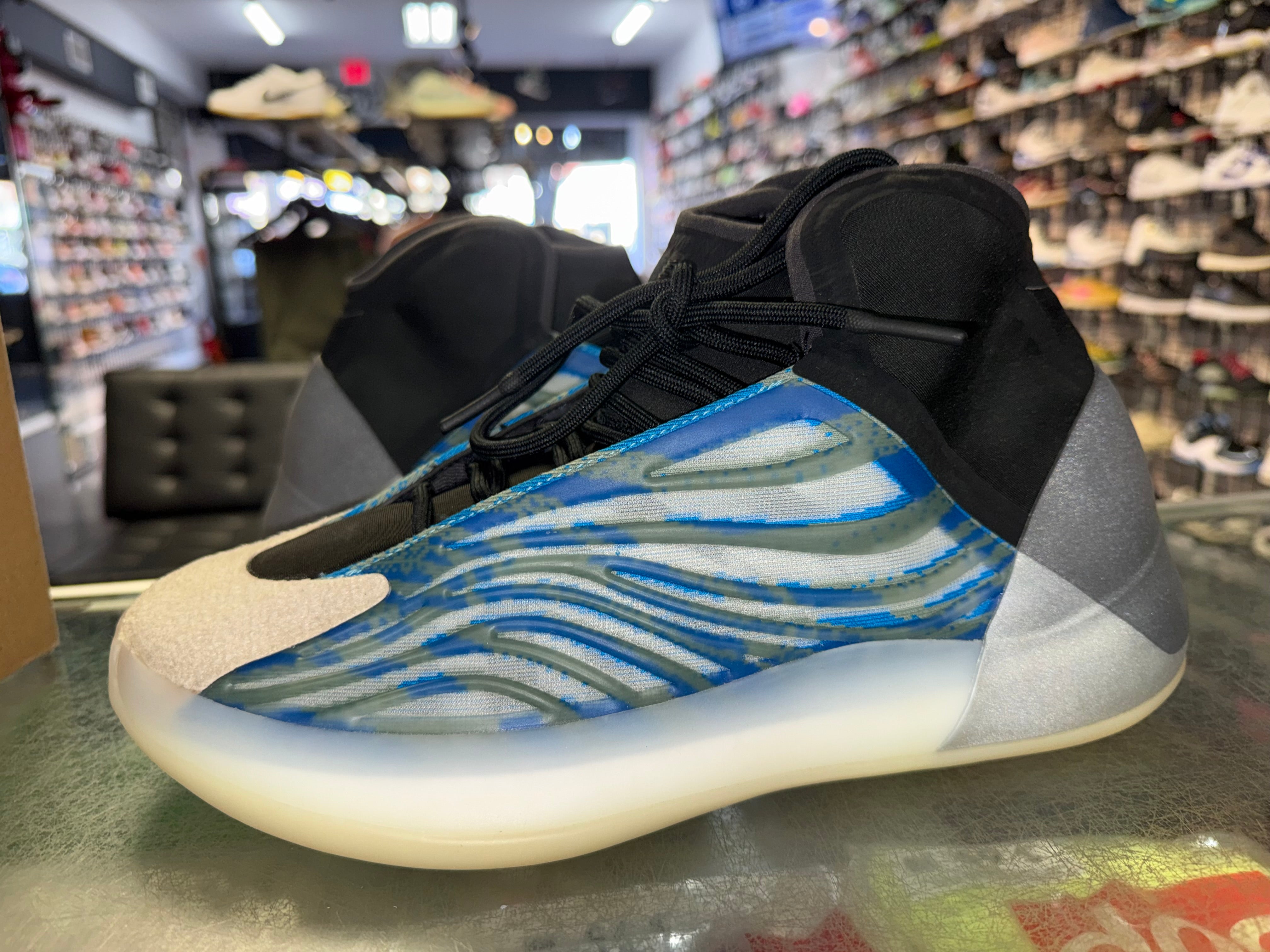 Size 11 Yeezy QNTM "Frozen Blue"