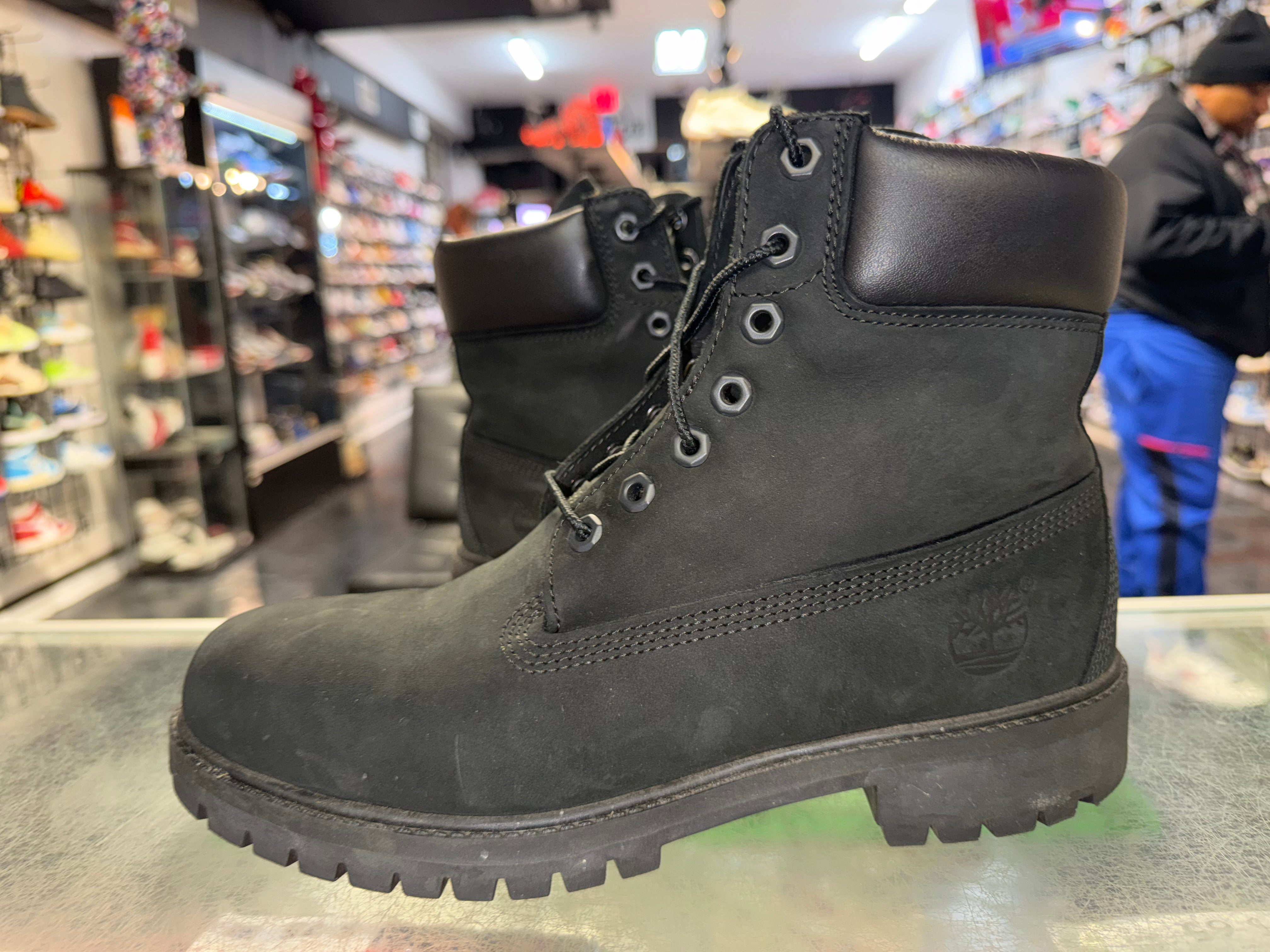Size 8.5 Timberland 6 Inch Premium Boot "Black"