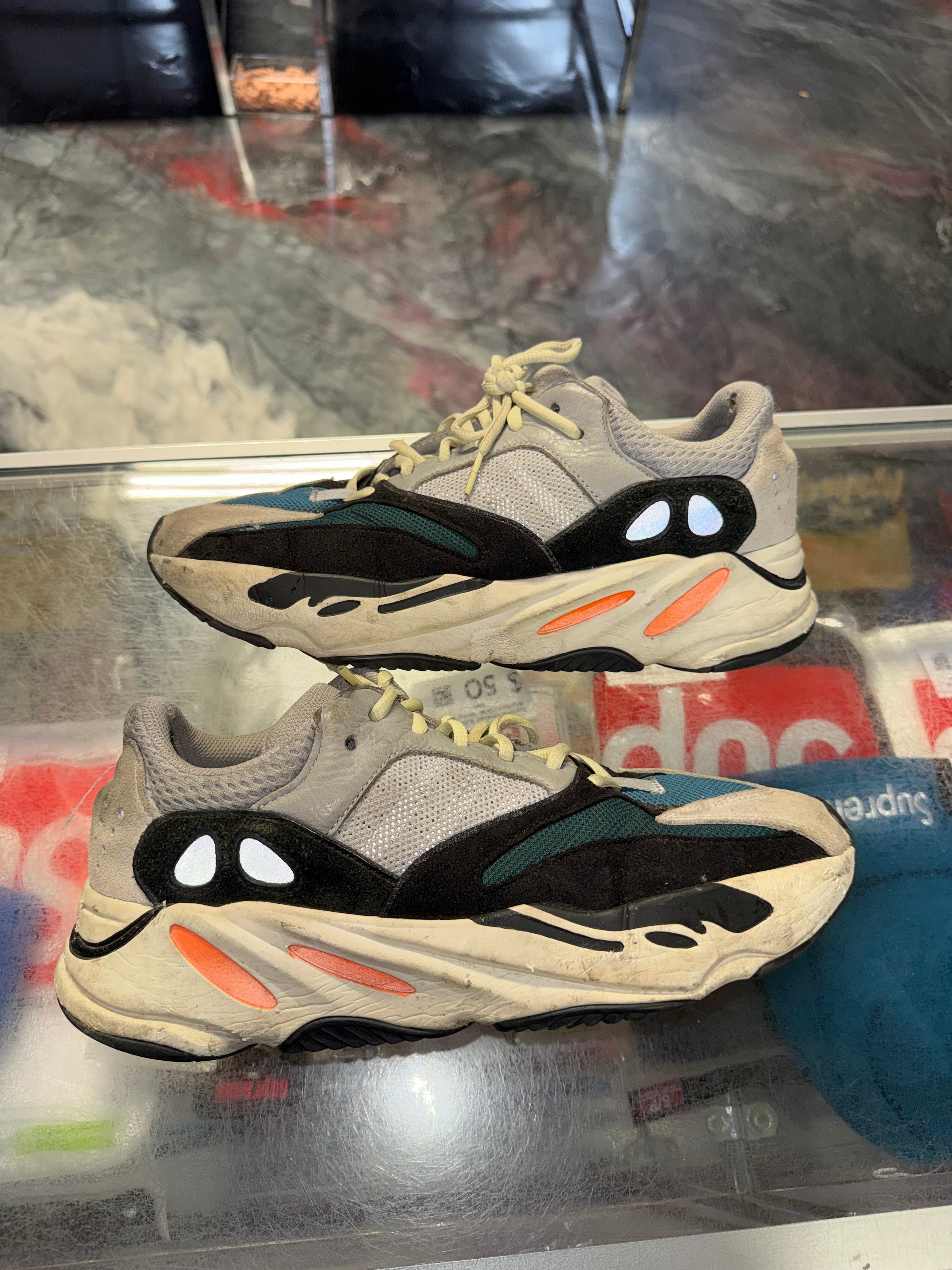 yeezy boost 700 waverunner box Size 10.5 Yeezy Boost 700 Wave Runner