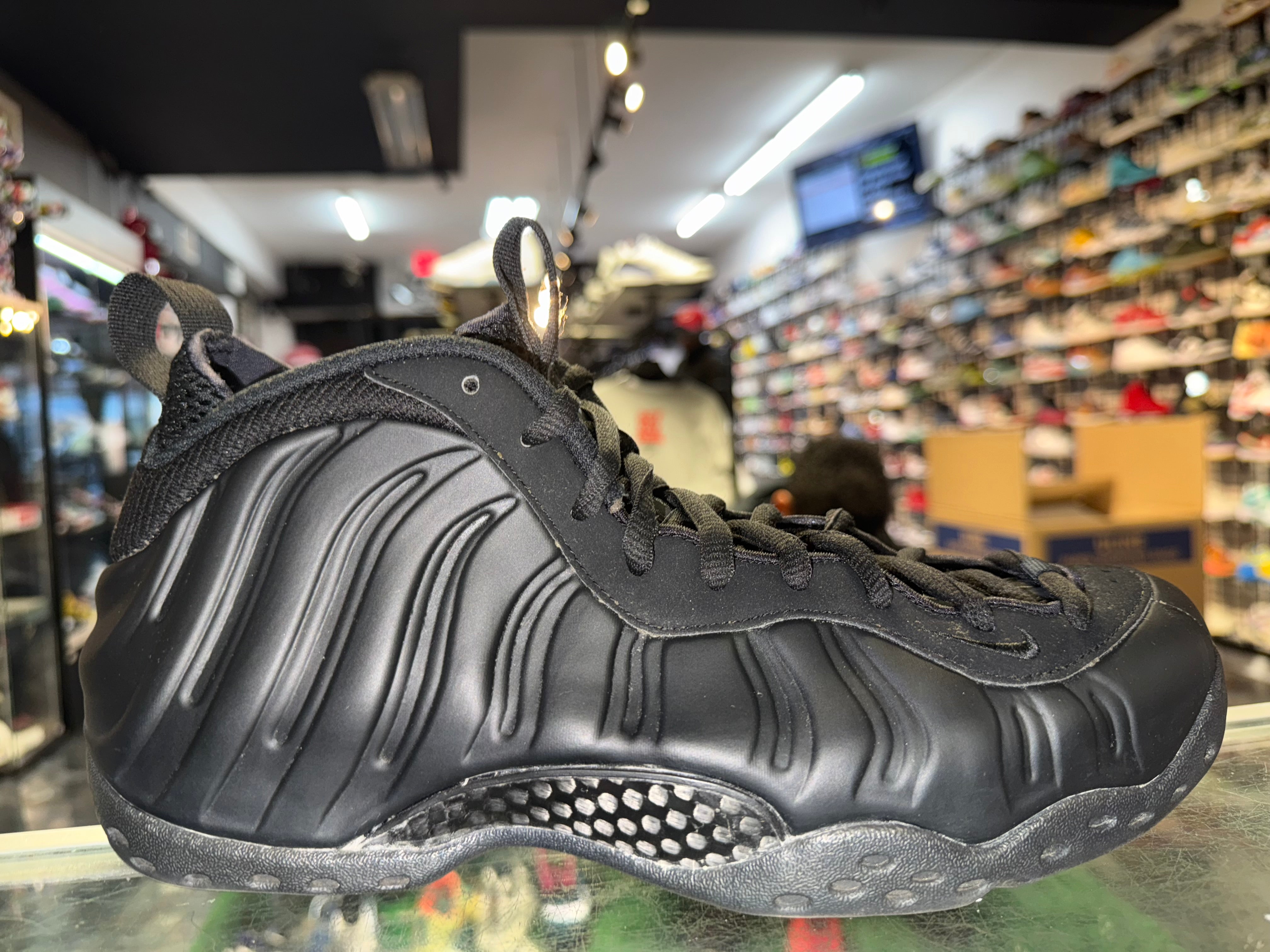 Size 8.5 Foamposite One "Anthracite" 2020