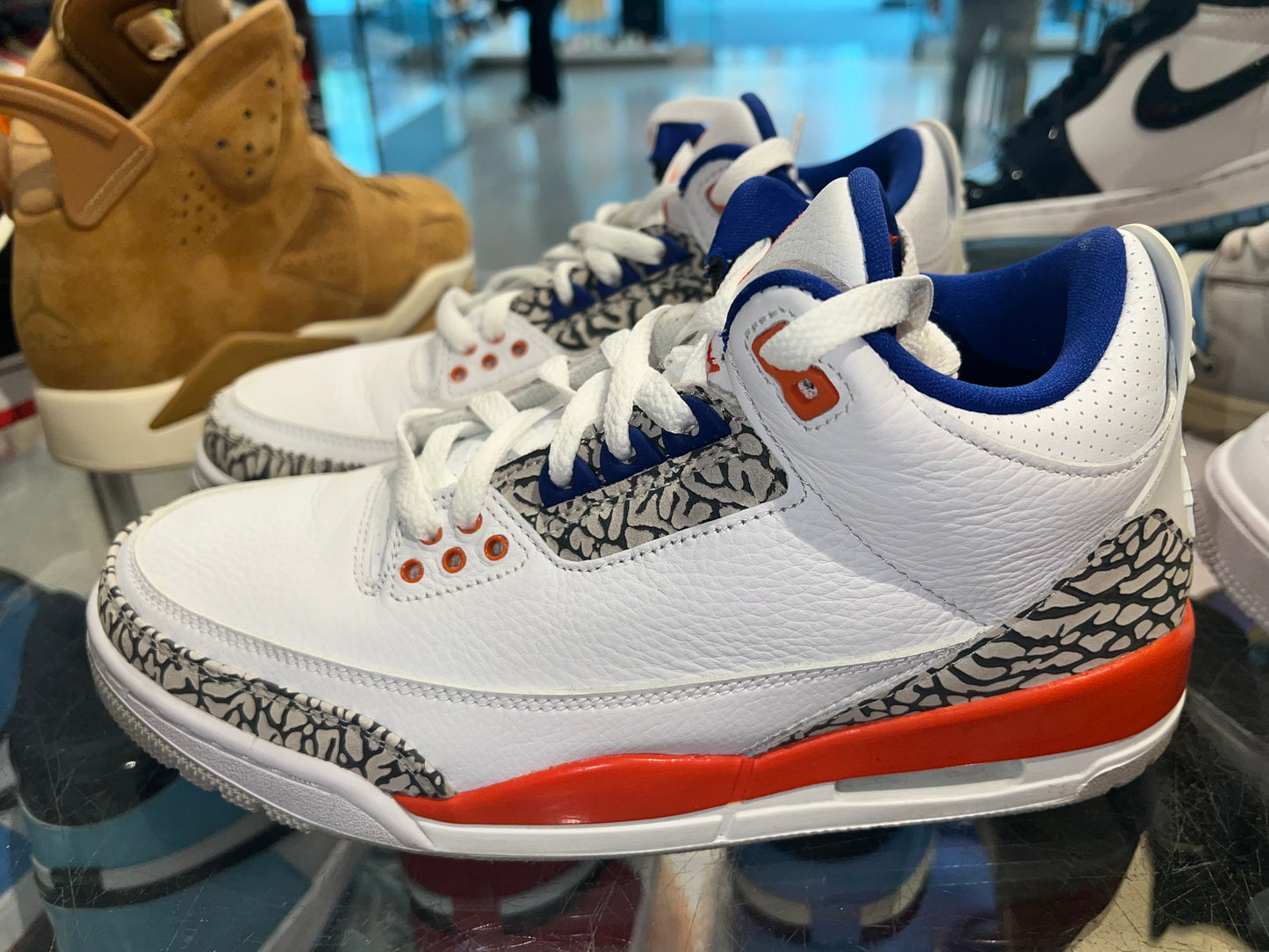 Size 8 Air Jordan 3 “Knicks” (Mall)