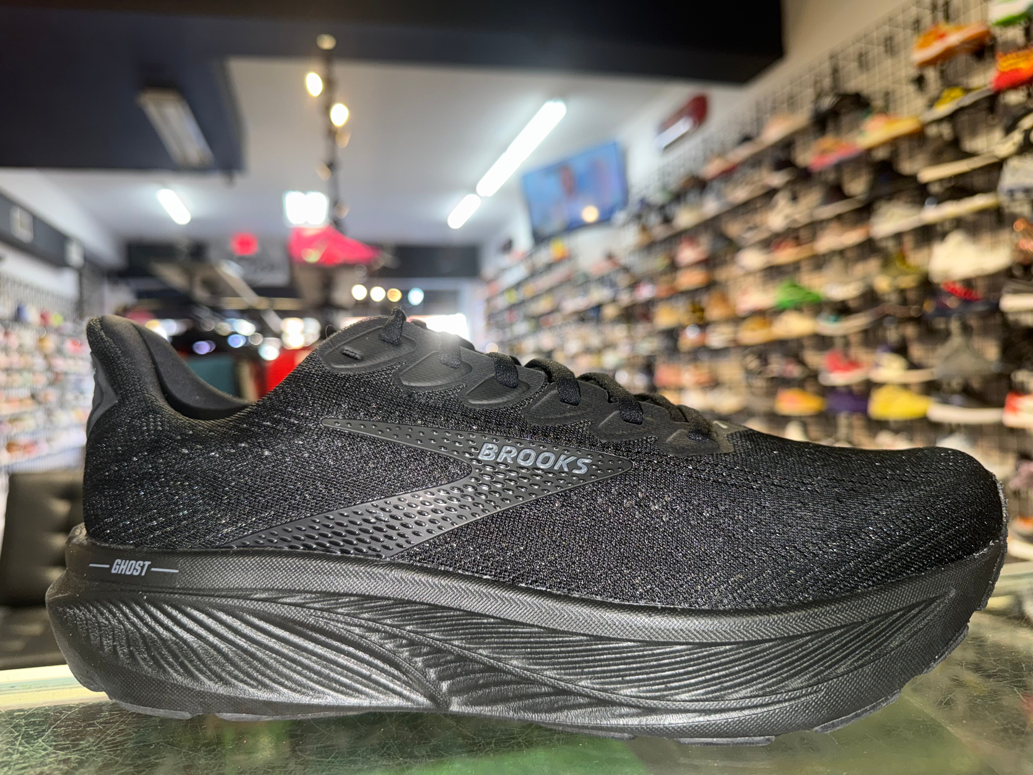 Size 10 Brooks Ghost 17 “Triple Black” Worn 1x