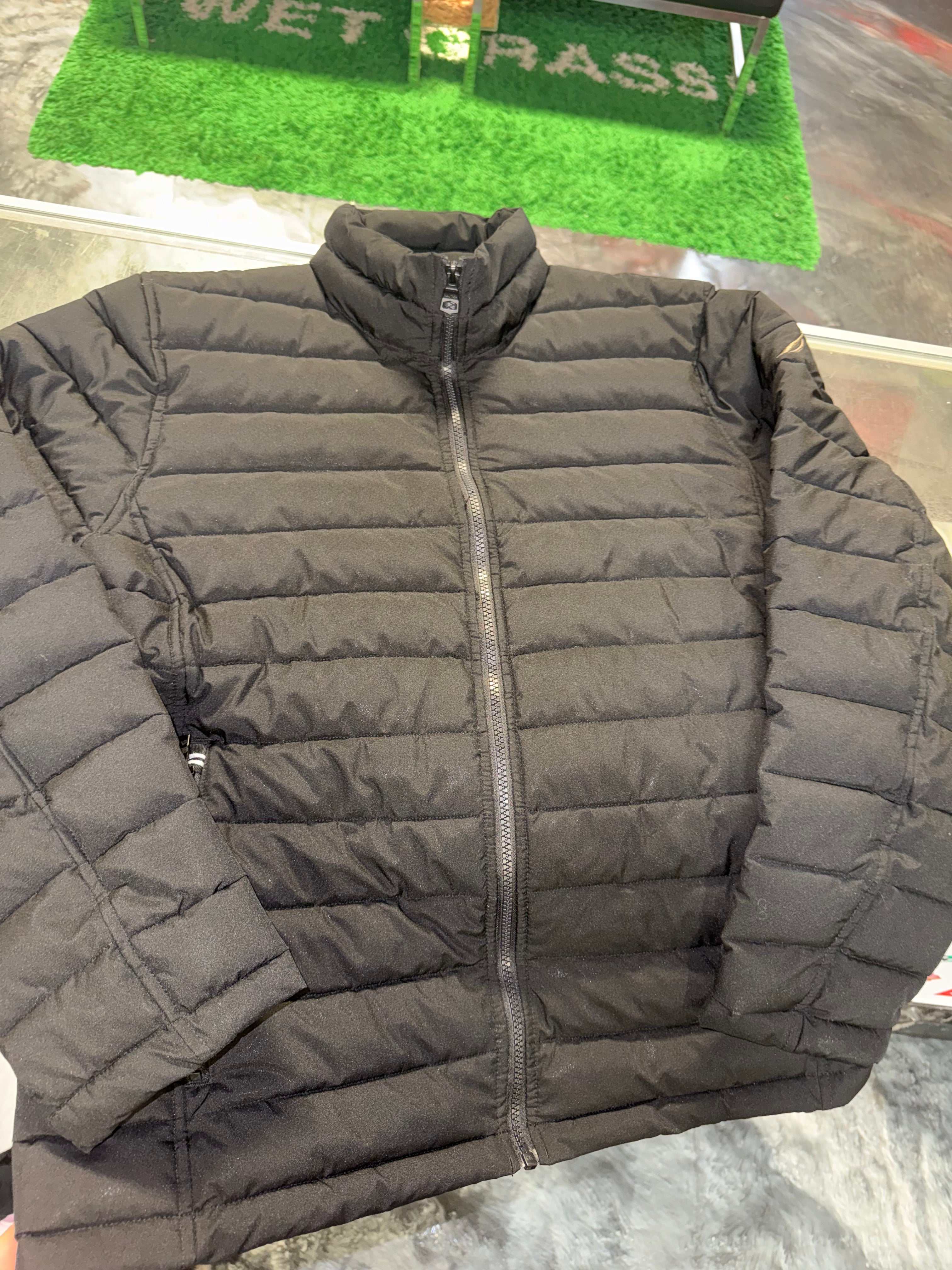 Medium Nautica Zip Up Puffer Jacket