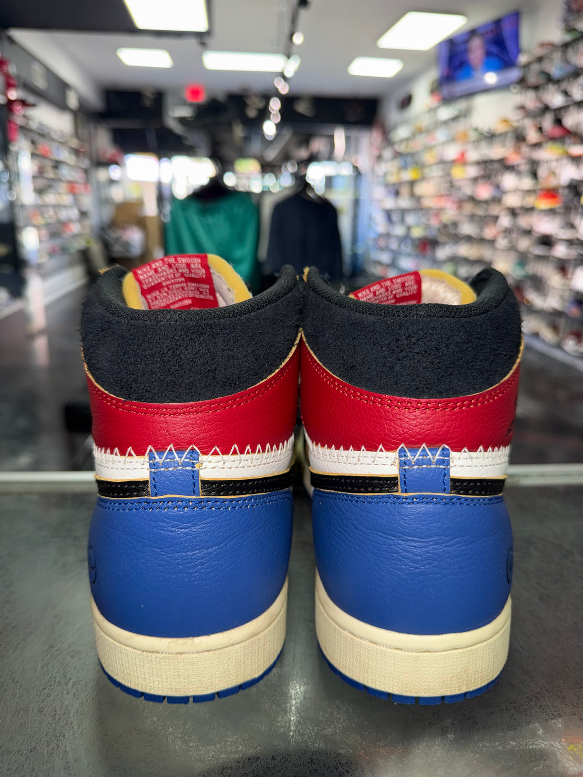 Air Jordan 1 Fragment x Union LA Varsity Red Sport Royal sneaker, pre-owned, size 10.5 – view 6