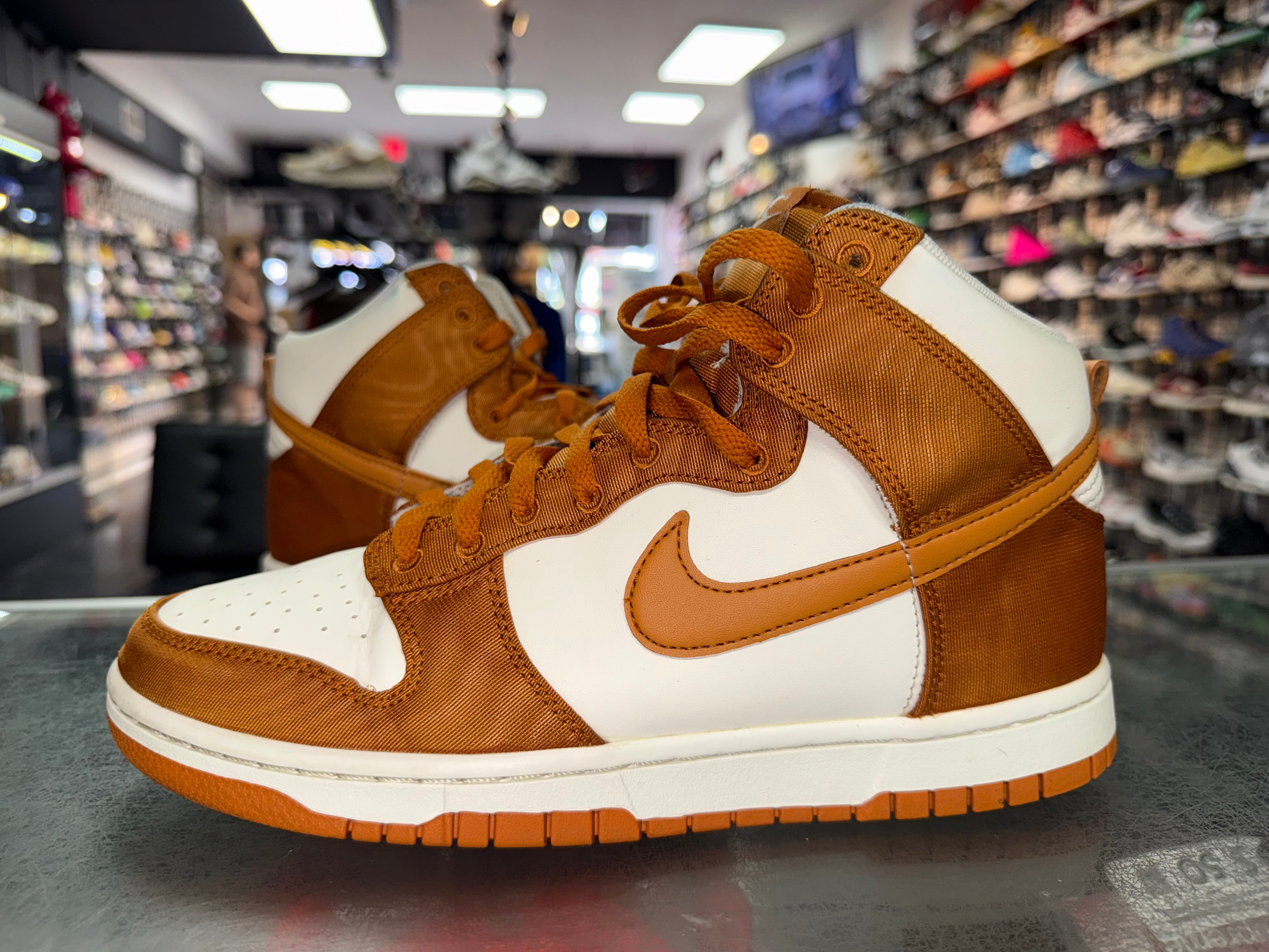 Size 8.5 Dunk High “Monarch”
