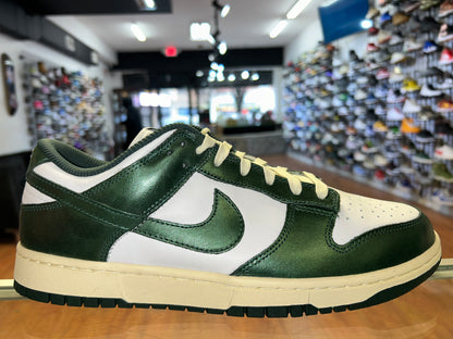 Size 10 (11.5W) Dunk Low “Vintage Green” Brand New (MAMO)