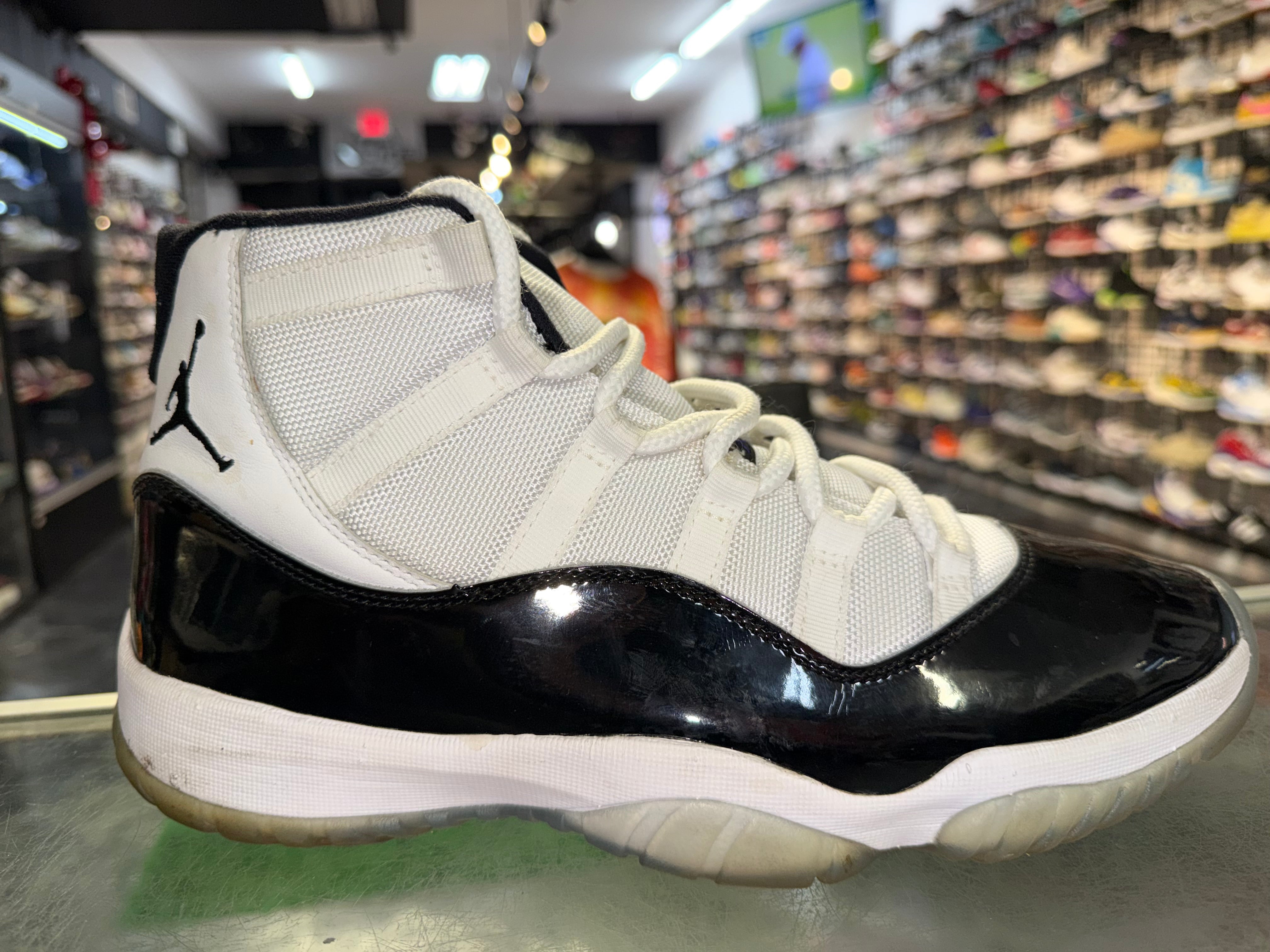 Size 11 Air Jordan 11 "Concord"