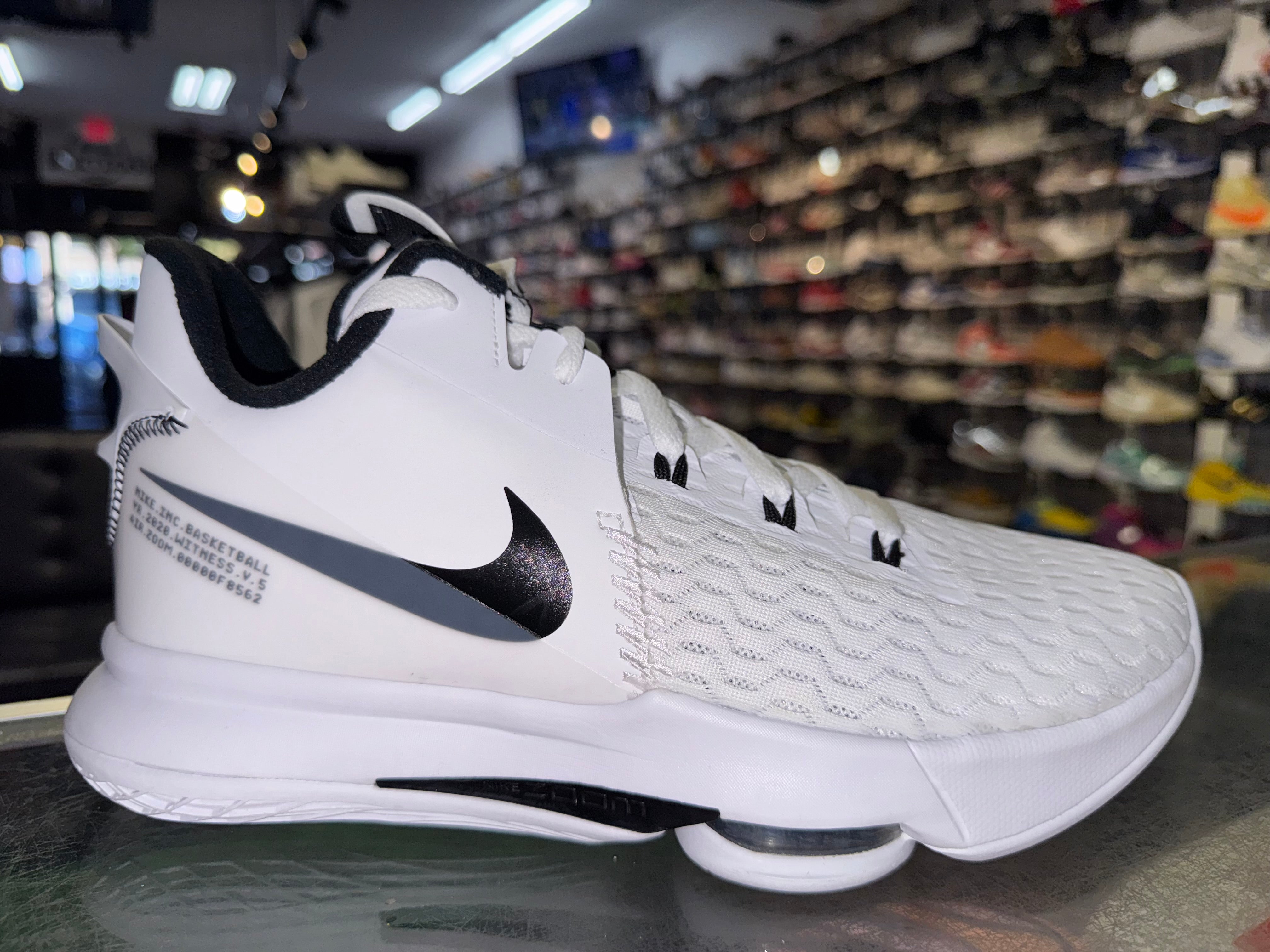 Size 9 Lebron Witness 5 "White Black" Brand New