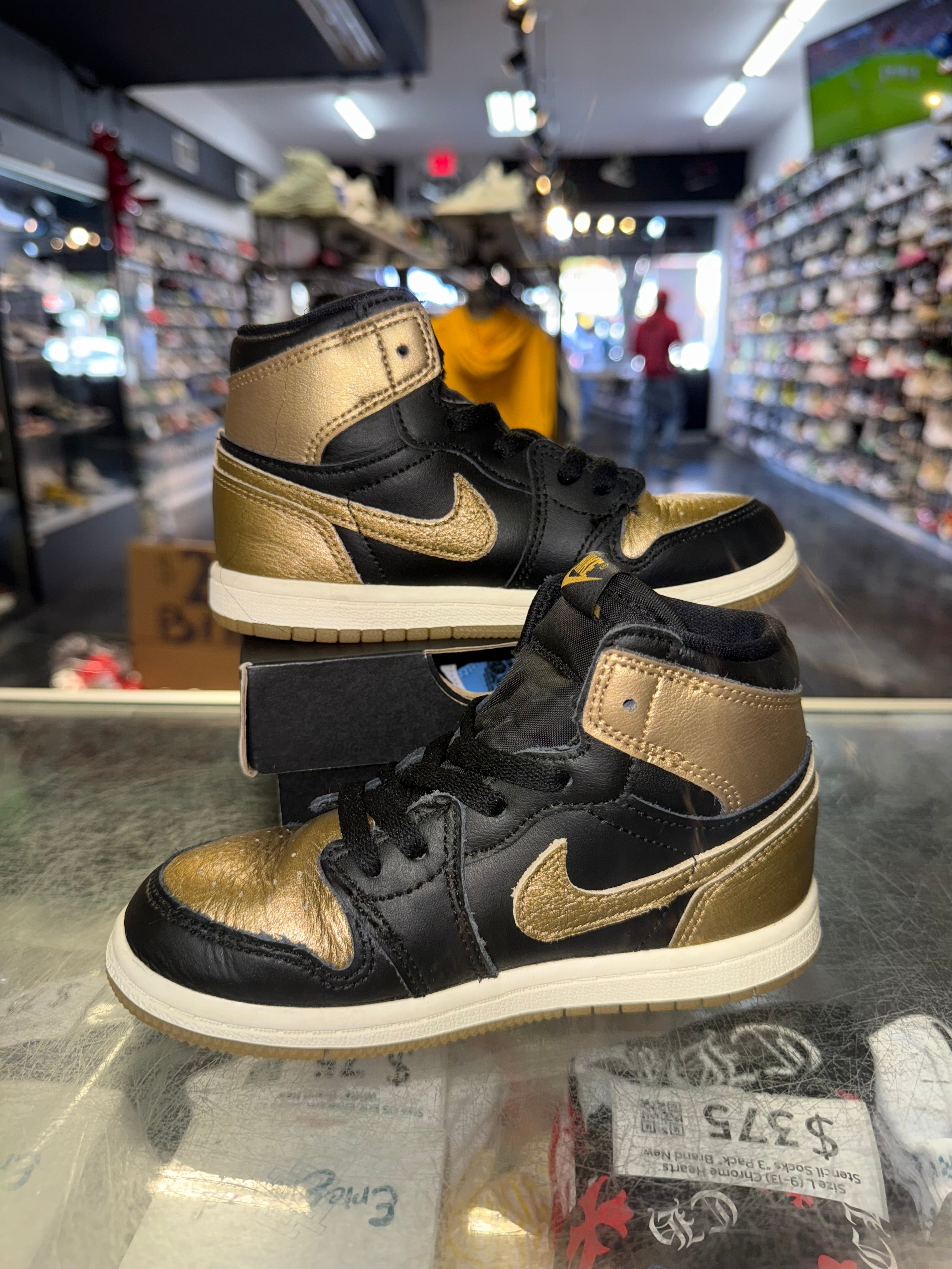 Size 10c Air Jordan 1 “Black Metallic” (TD)