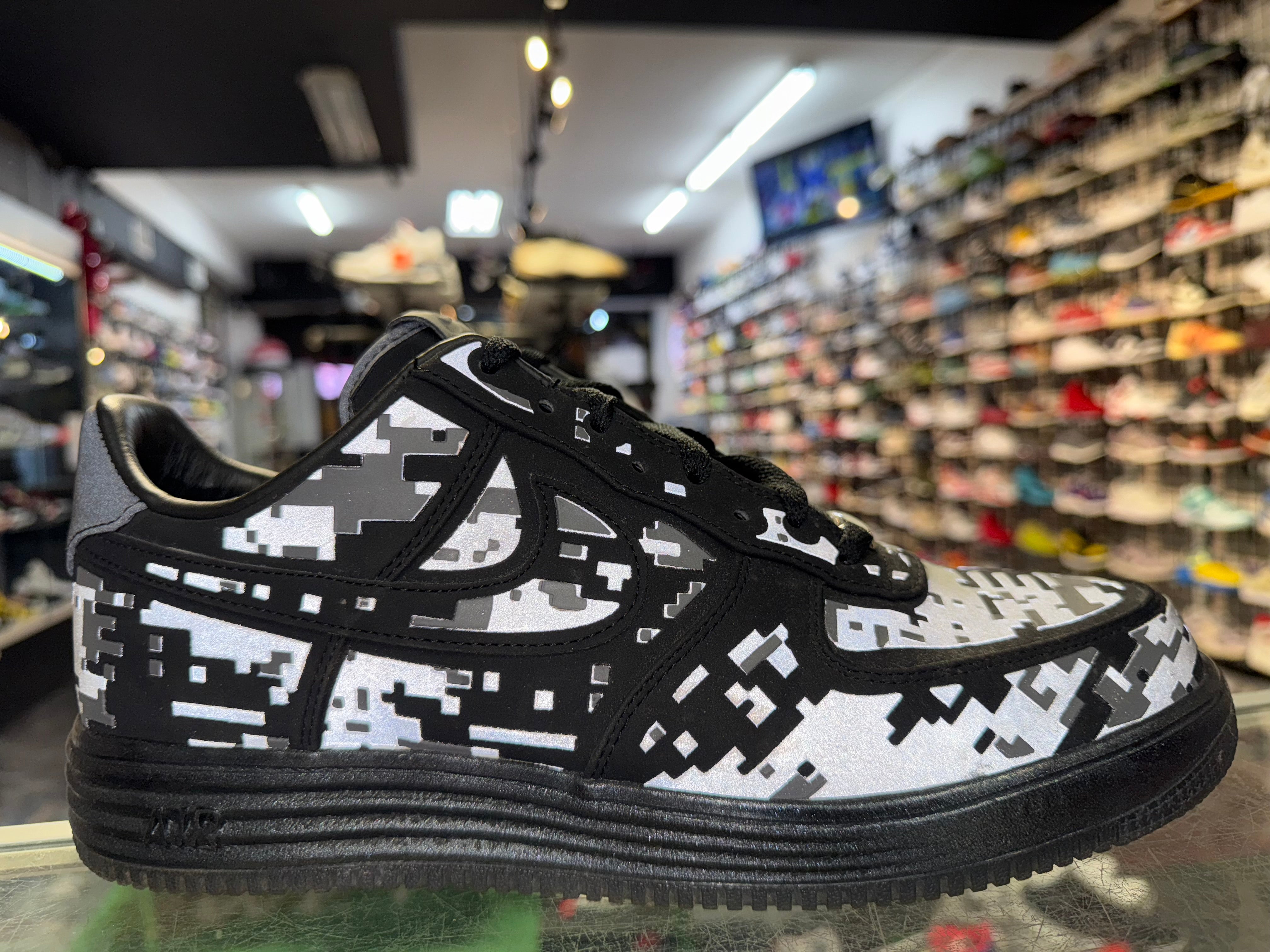 Size 11 Nike Lunar Force 1 "Digi Camo Black"