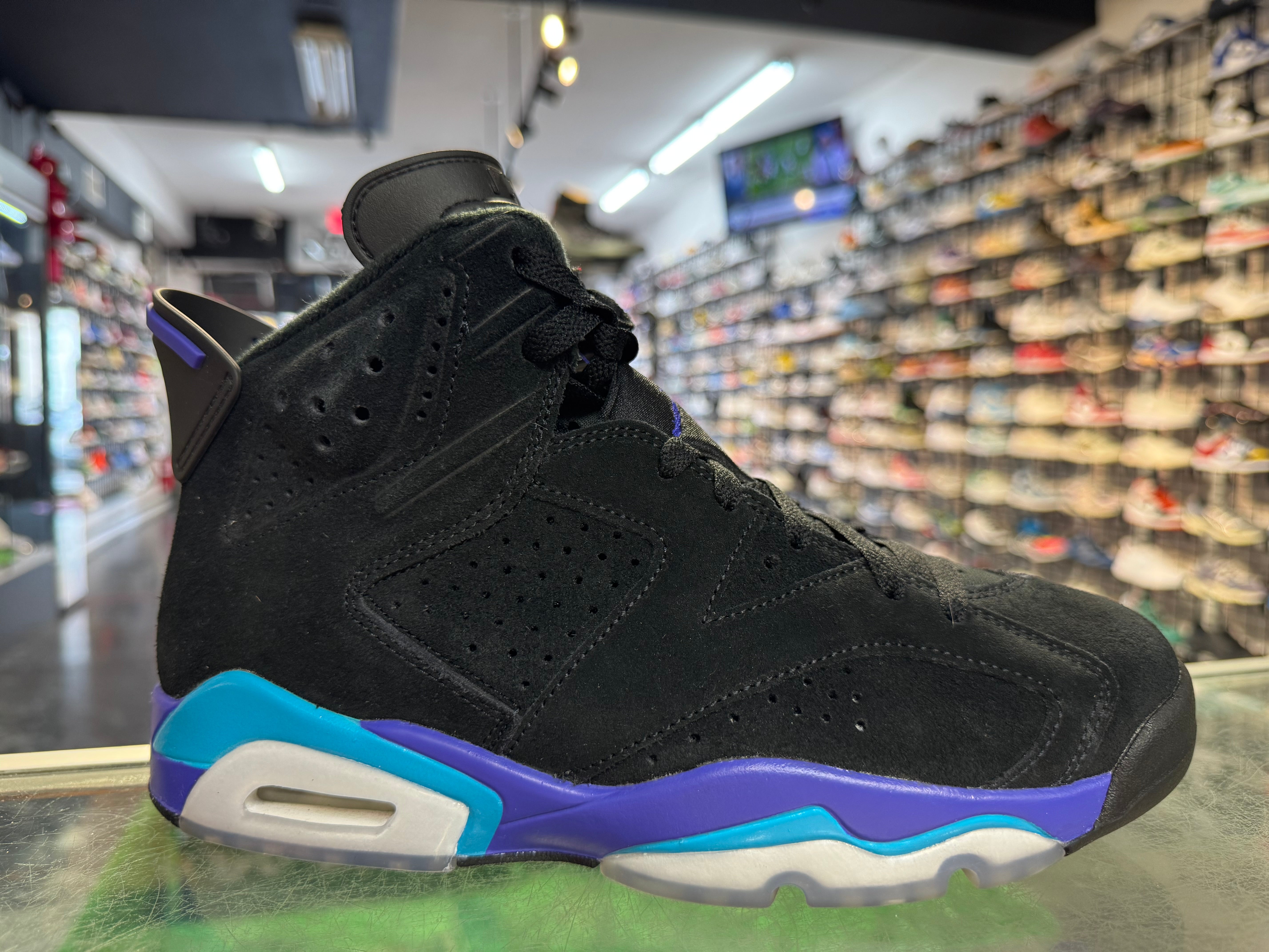 Size 8 Air Jordan 6 "Aqua"