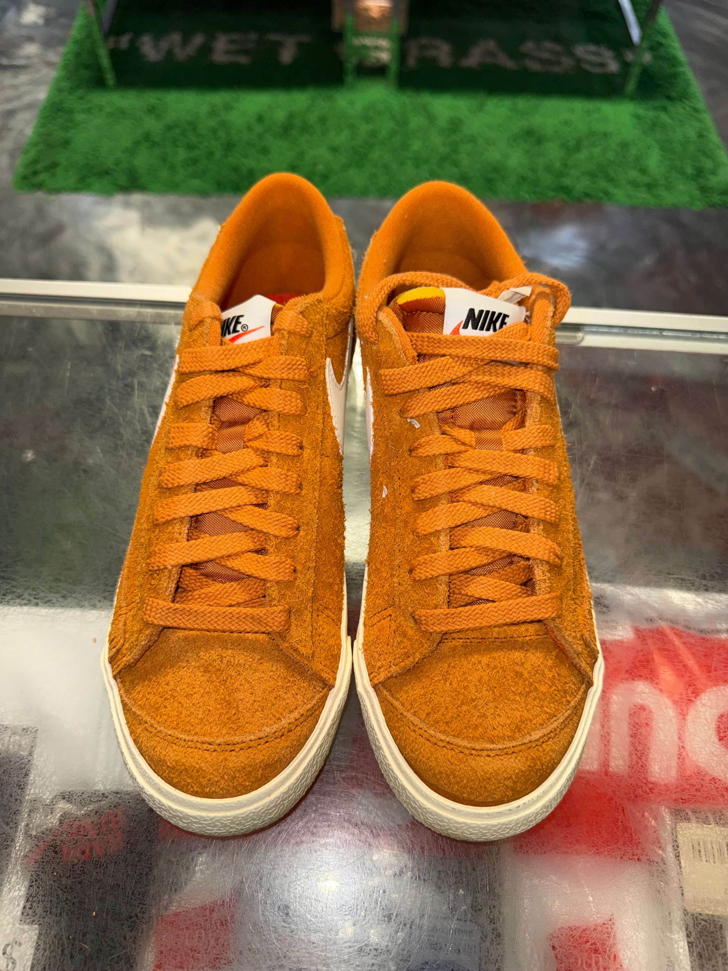 Size 6 (7.5W) Blazer Low 77 "Monarch" Brand New